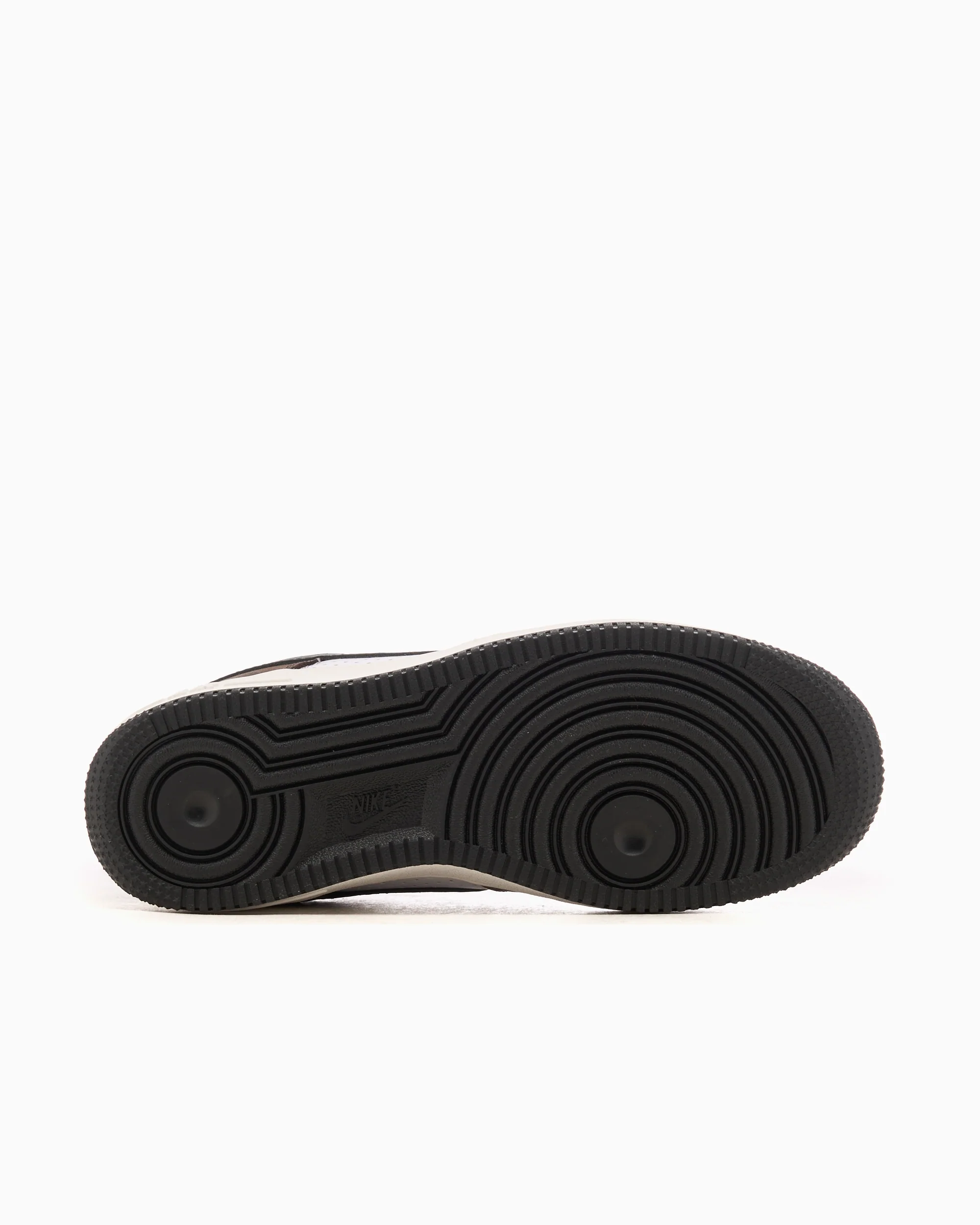 Nike Air Force 1 Low Retro - Image 4