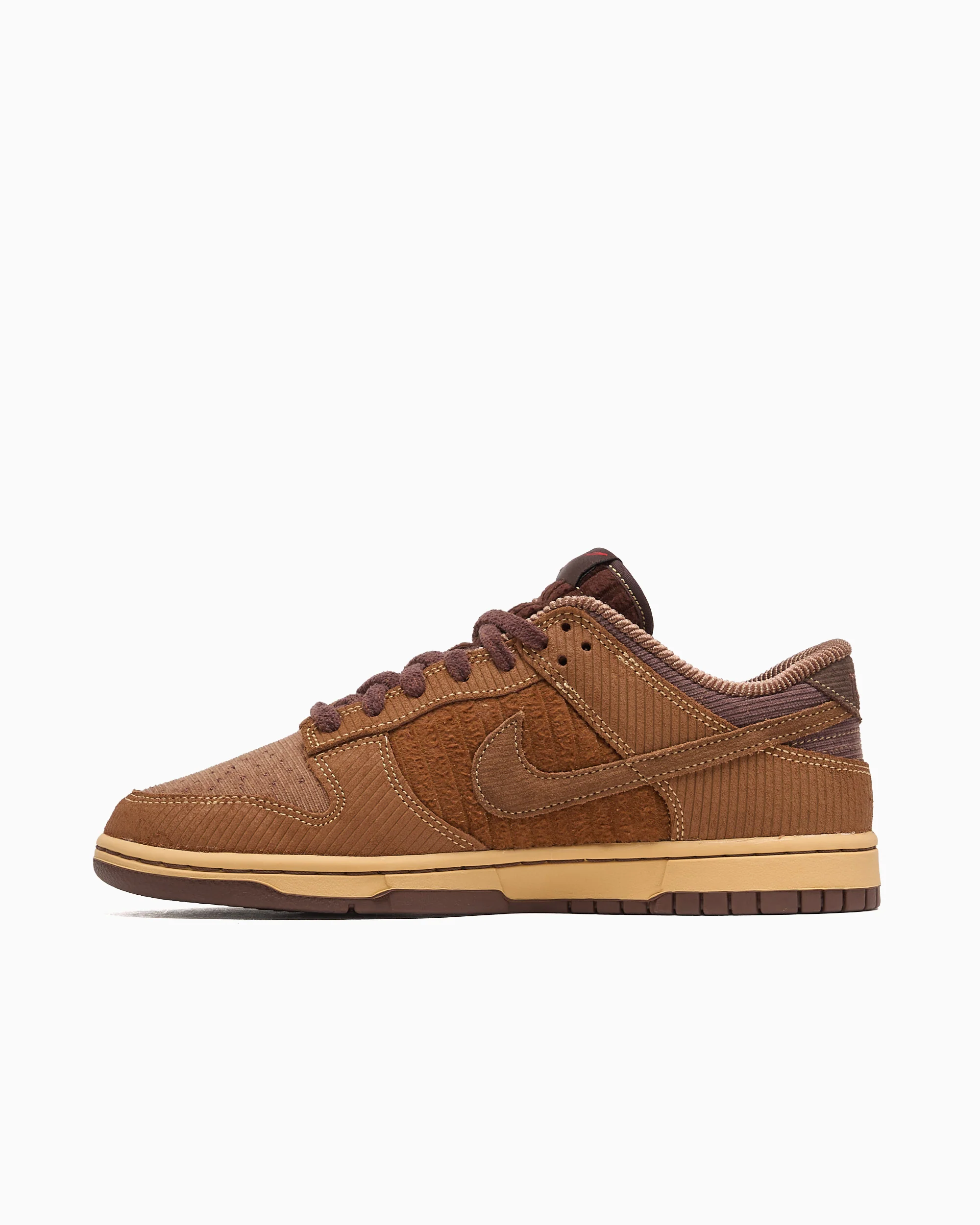 Nike Dunk Low Retro Premium "Corduroy" - Image 2