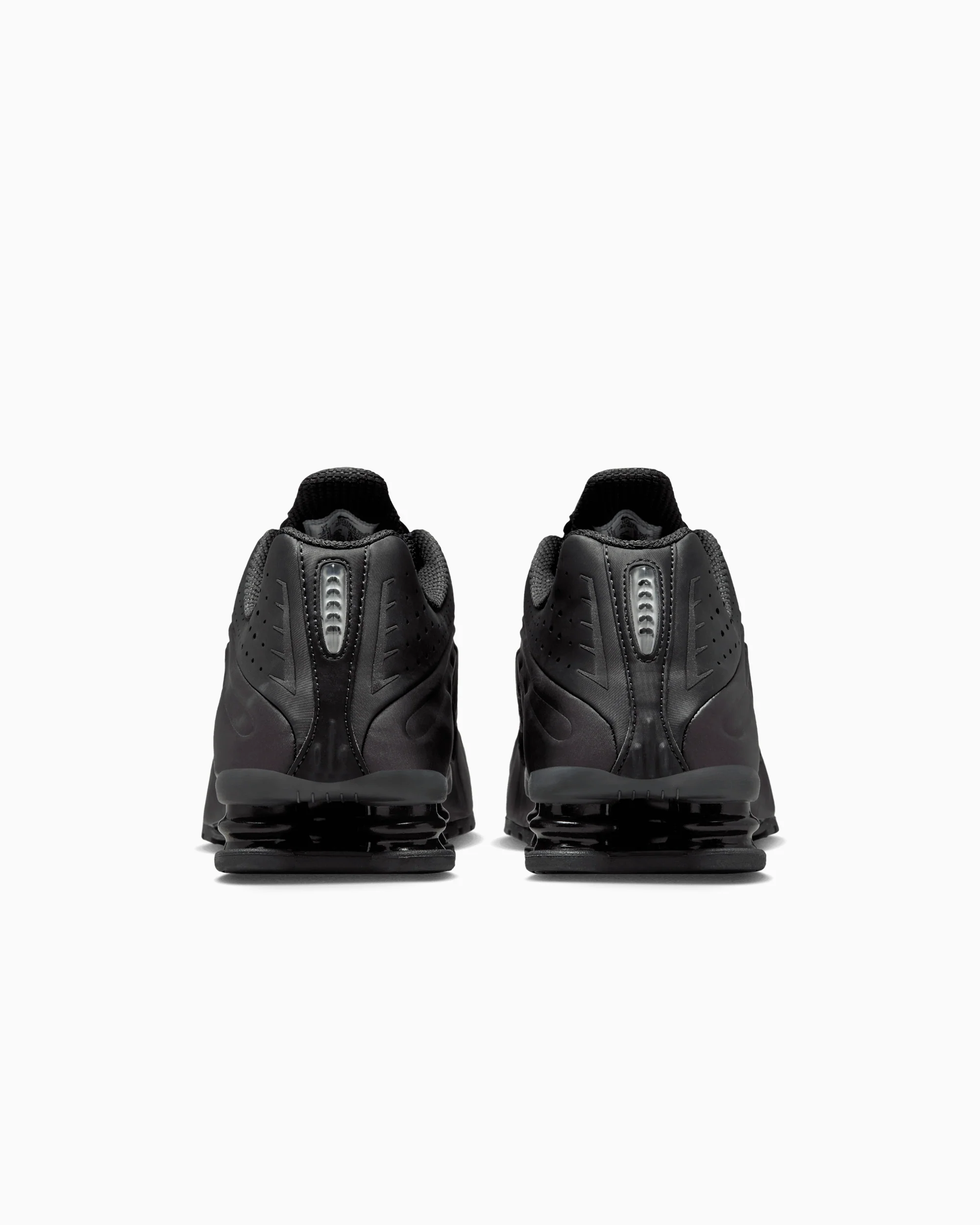 Nike Shox R4 - Image 5