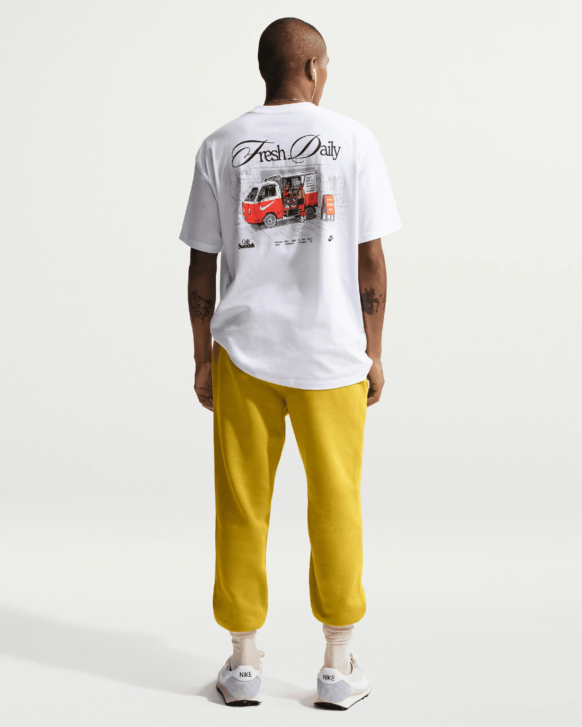 Nike Sportswear Relaxed Herren-T-Shirt mit Grafik - Image 2