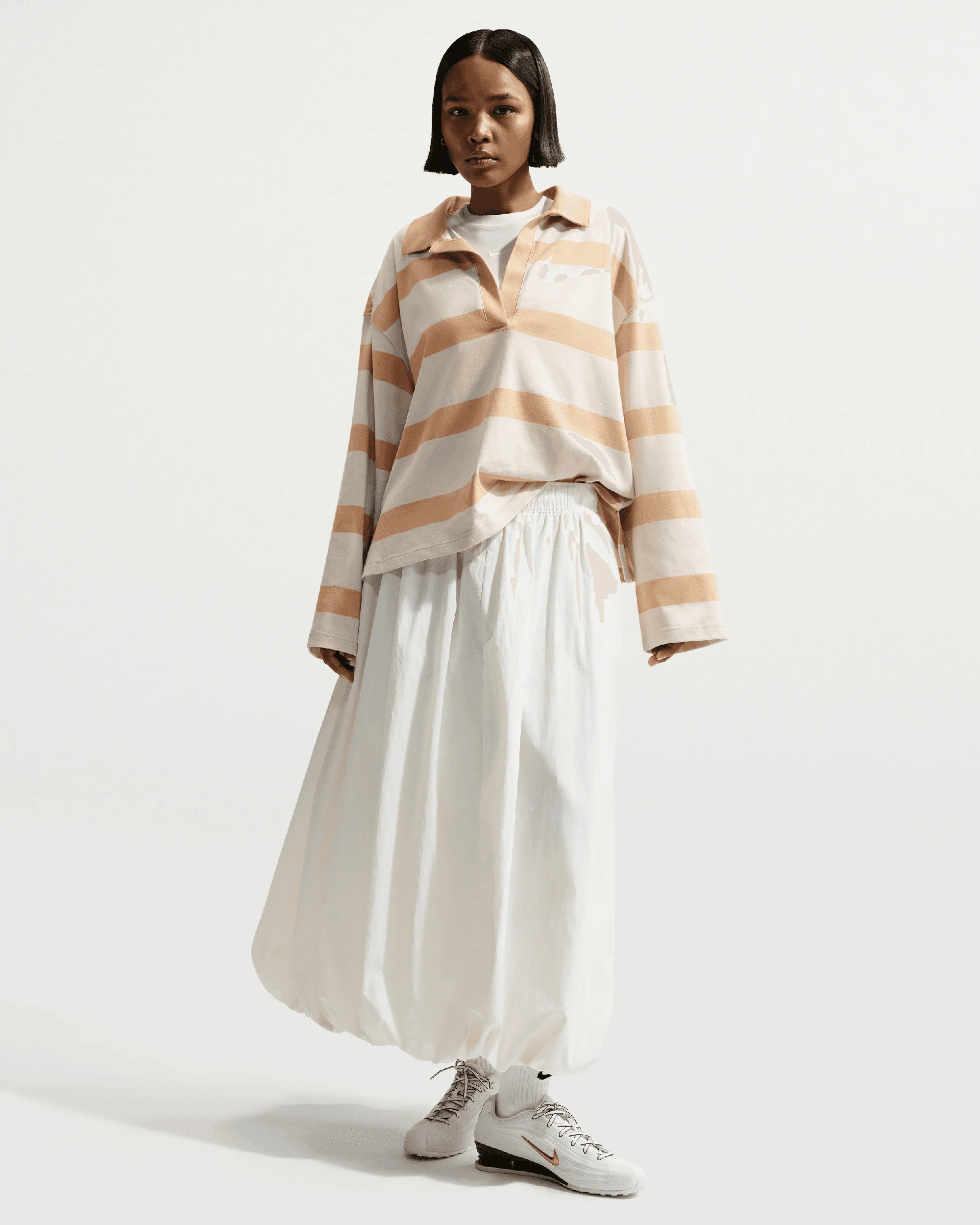 Nike Sportswear Oversize Damen-Poloshirt mit Streifen - Image 2