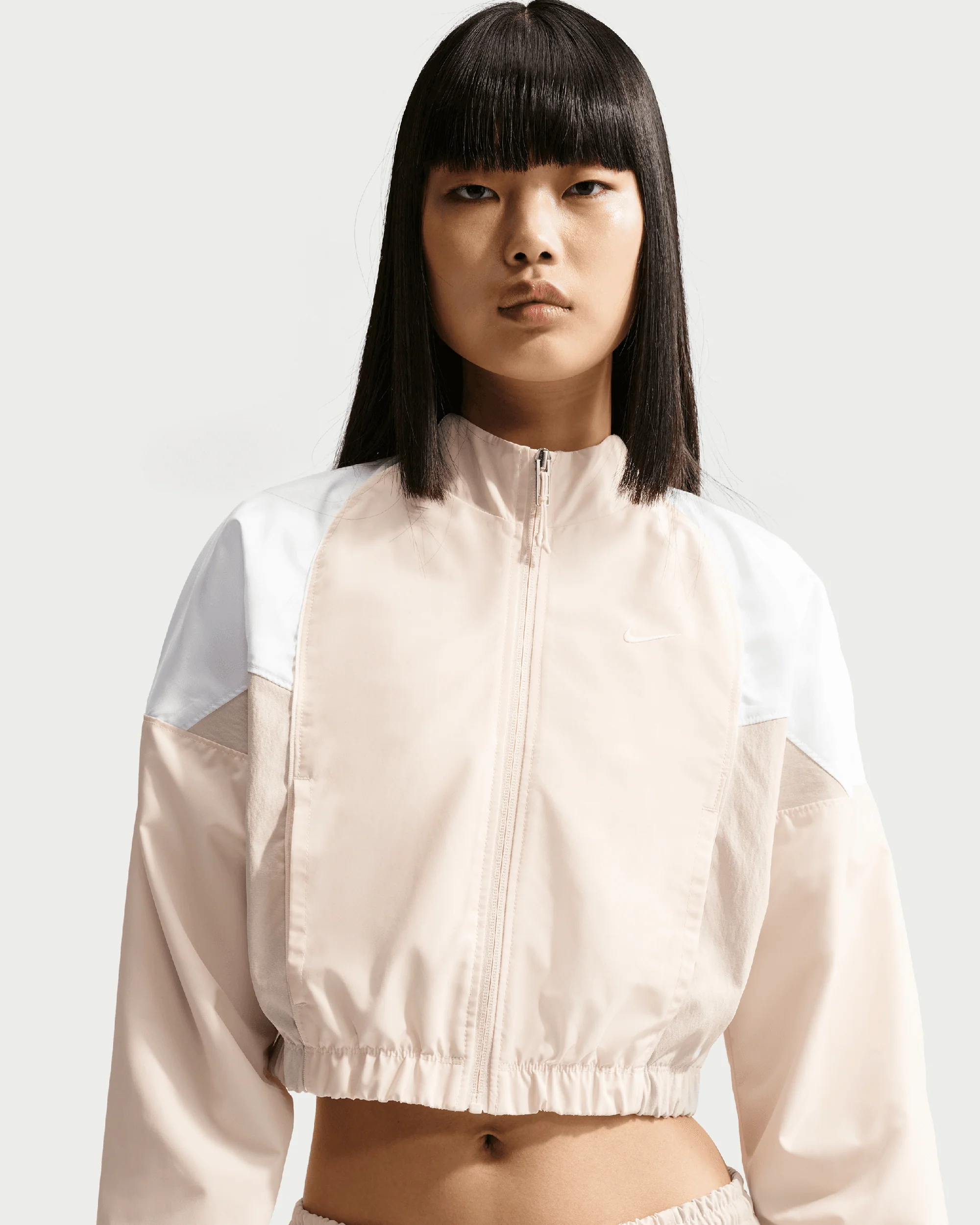 Nike Sportswear Wasserabweisend Crop Damen-Trainingsjacke - Image 4