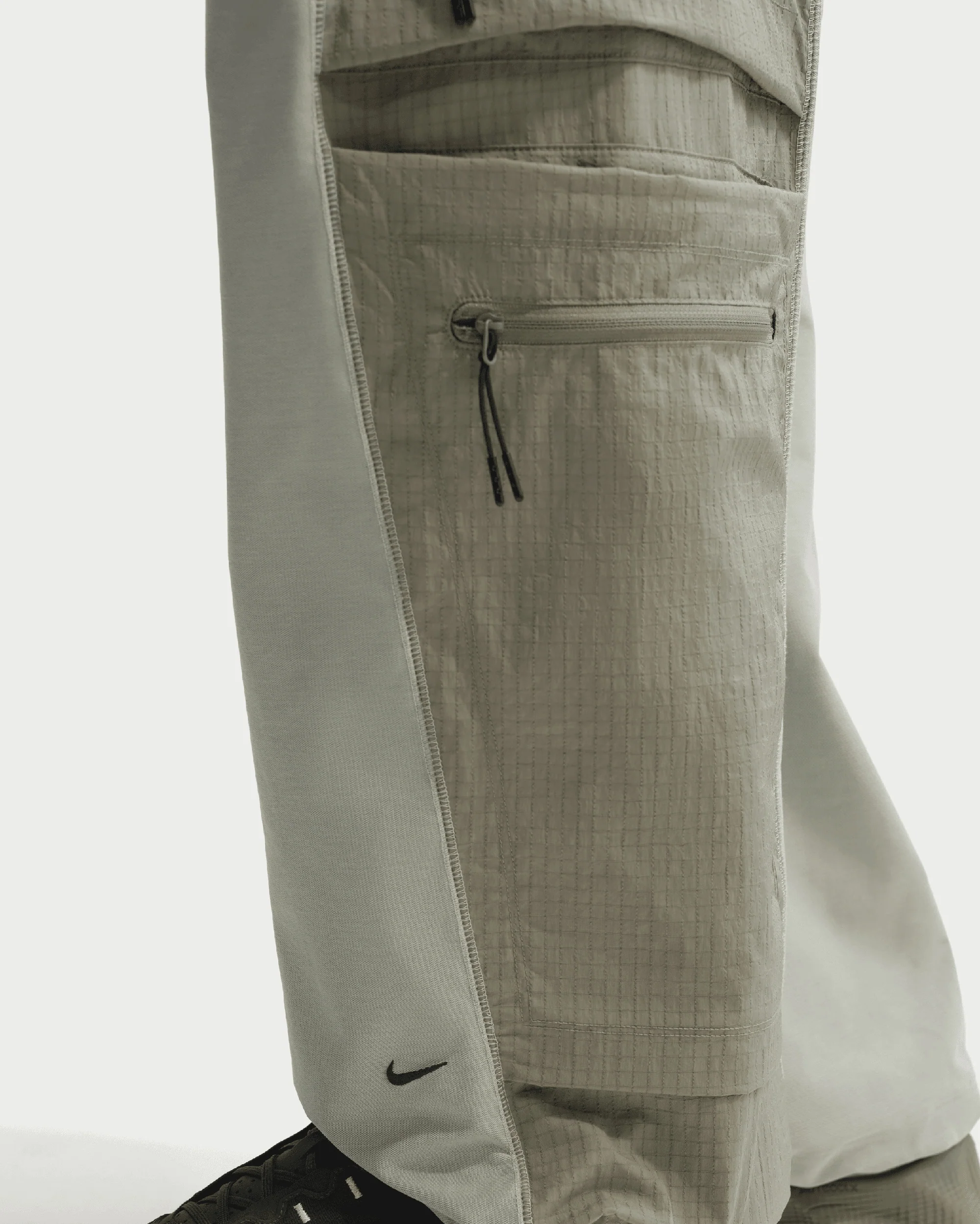 Nike Tech Shori Utility Dri-FIT Relaxed Herren-Trainingshose - Image 6