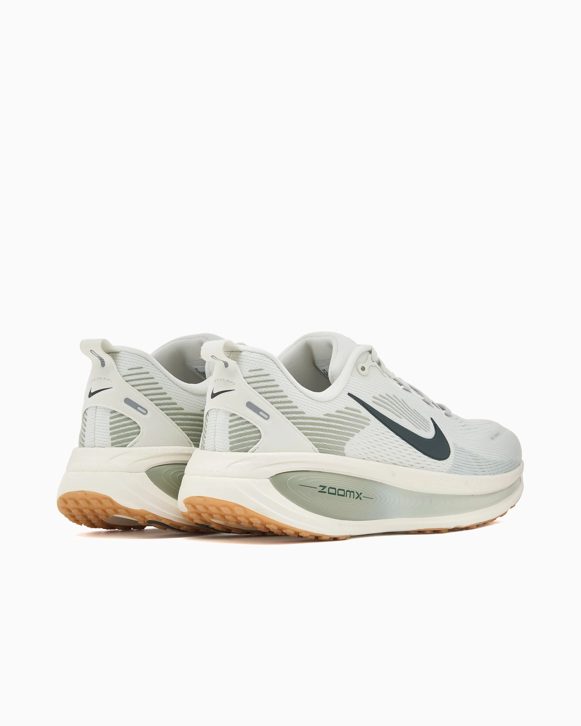 Nike Vomero 18 - Image 6