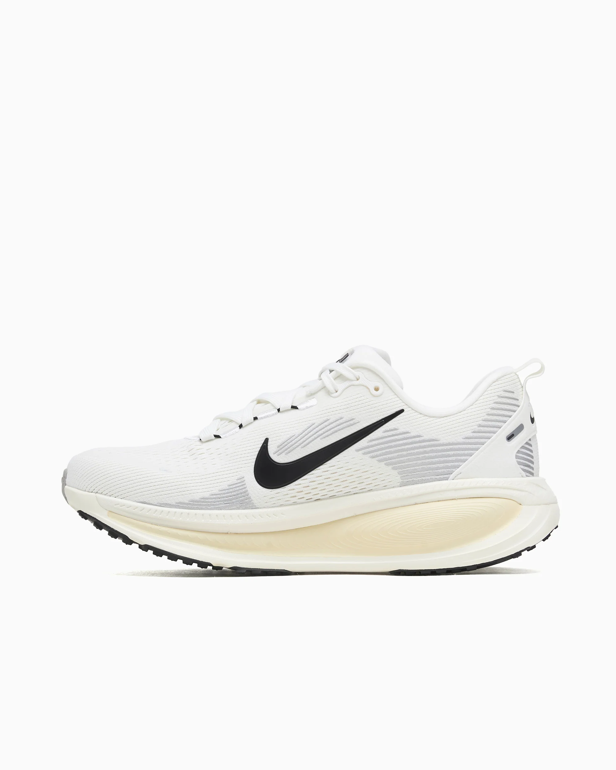 Nike Vomero 18 - Image 2