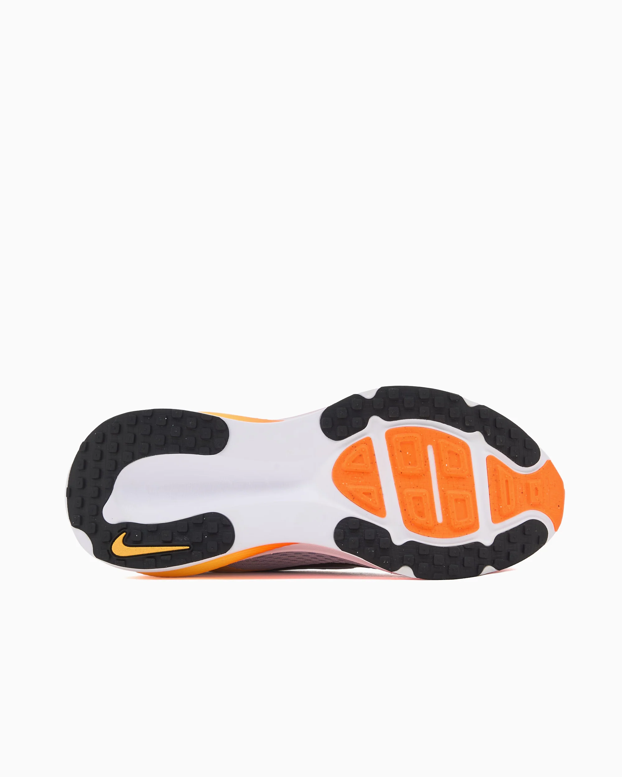 Nike Vomero 18 - Image 4