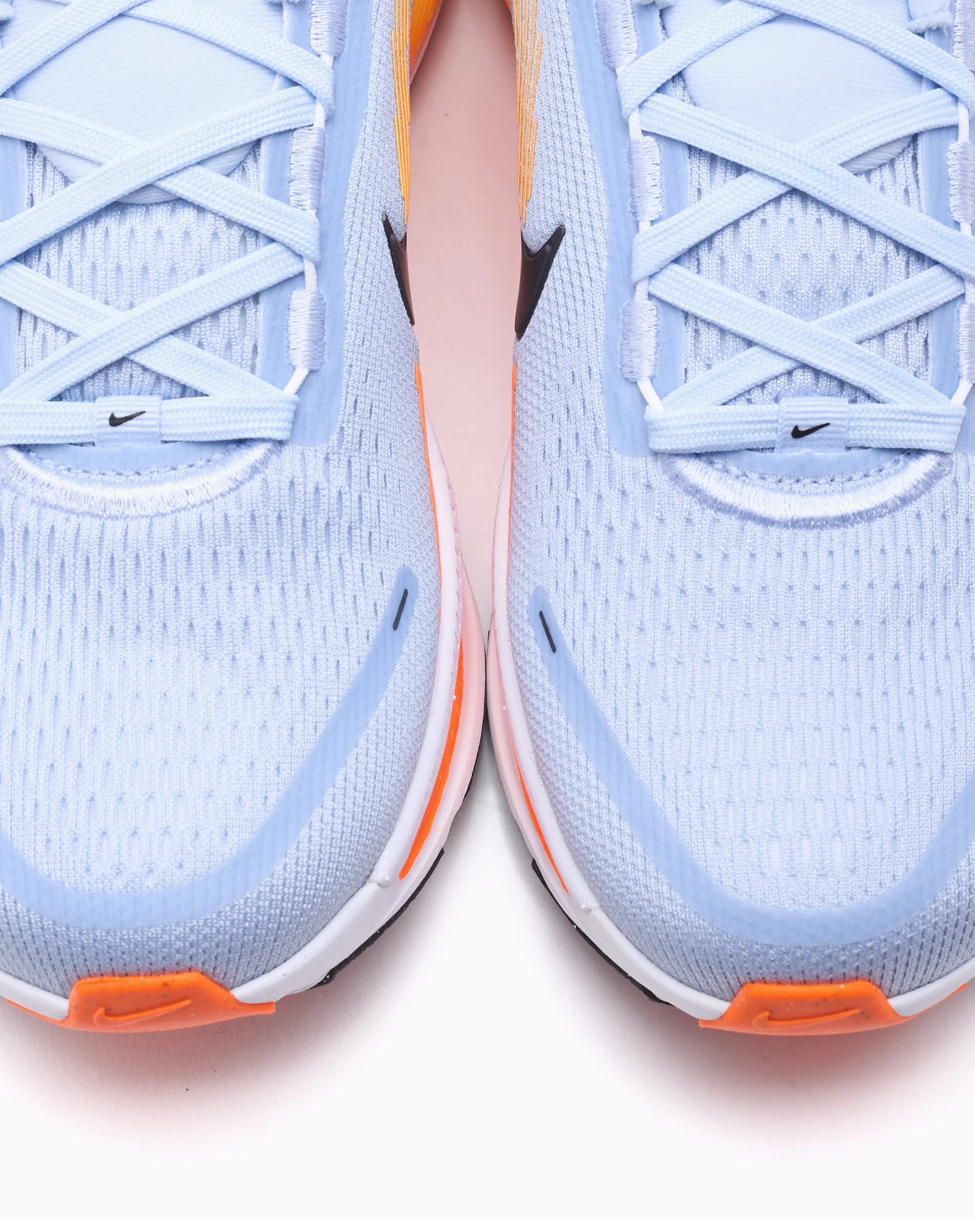 Nike Vomero 18 - Image 7