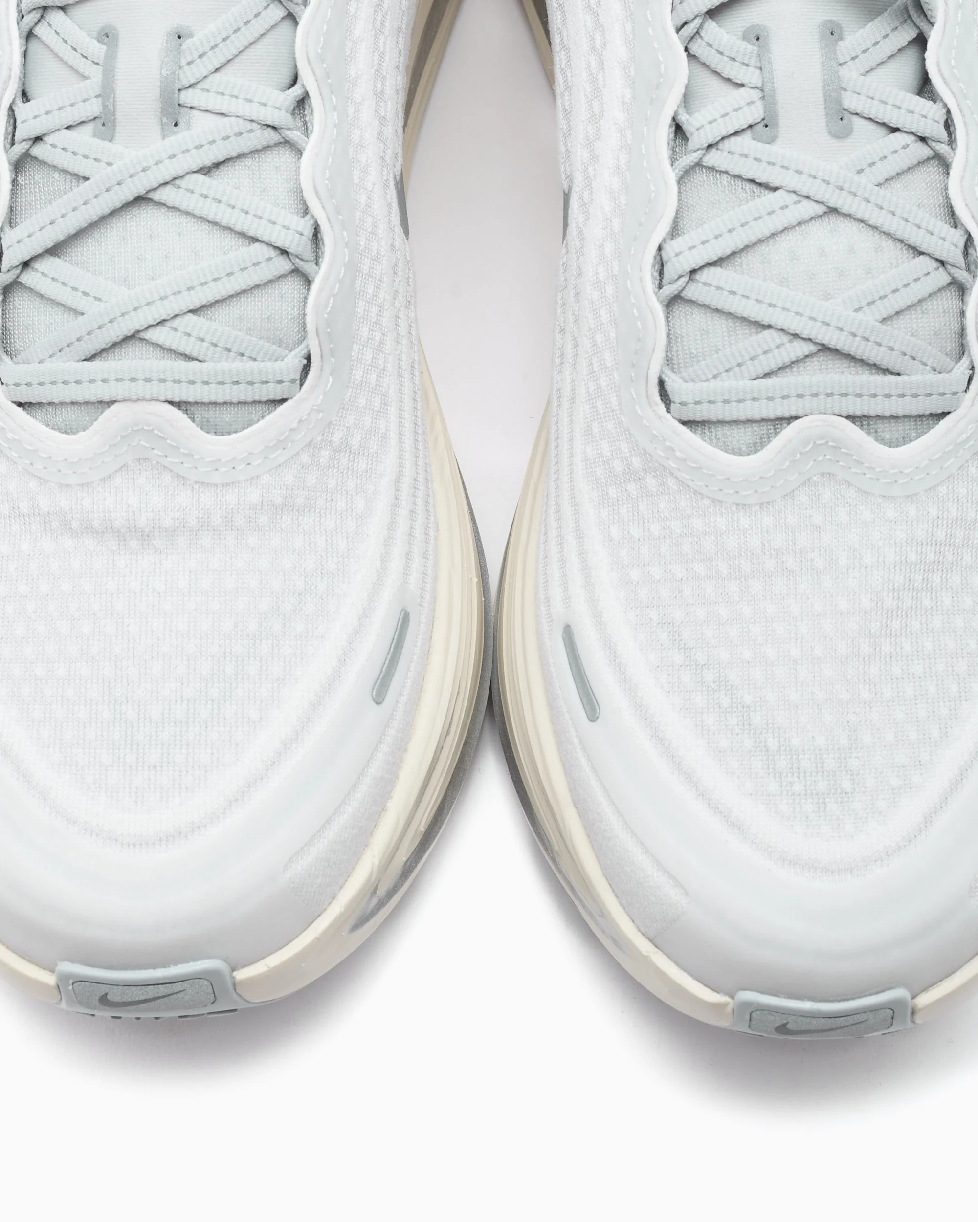 Nike Vomero Plus - Image 7
