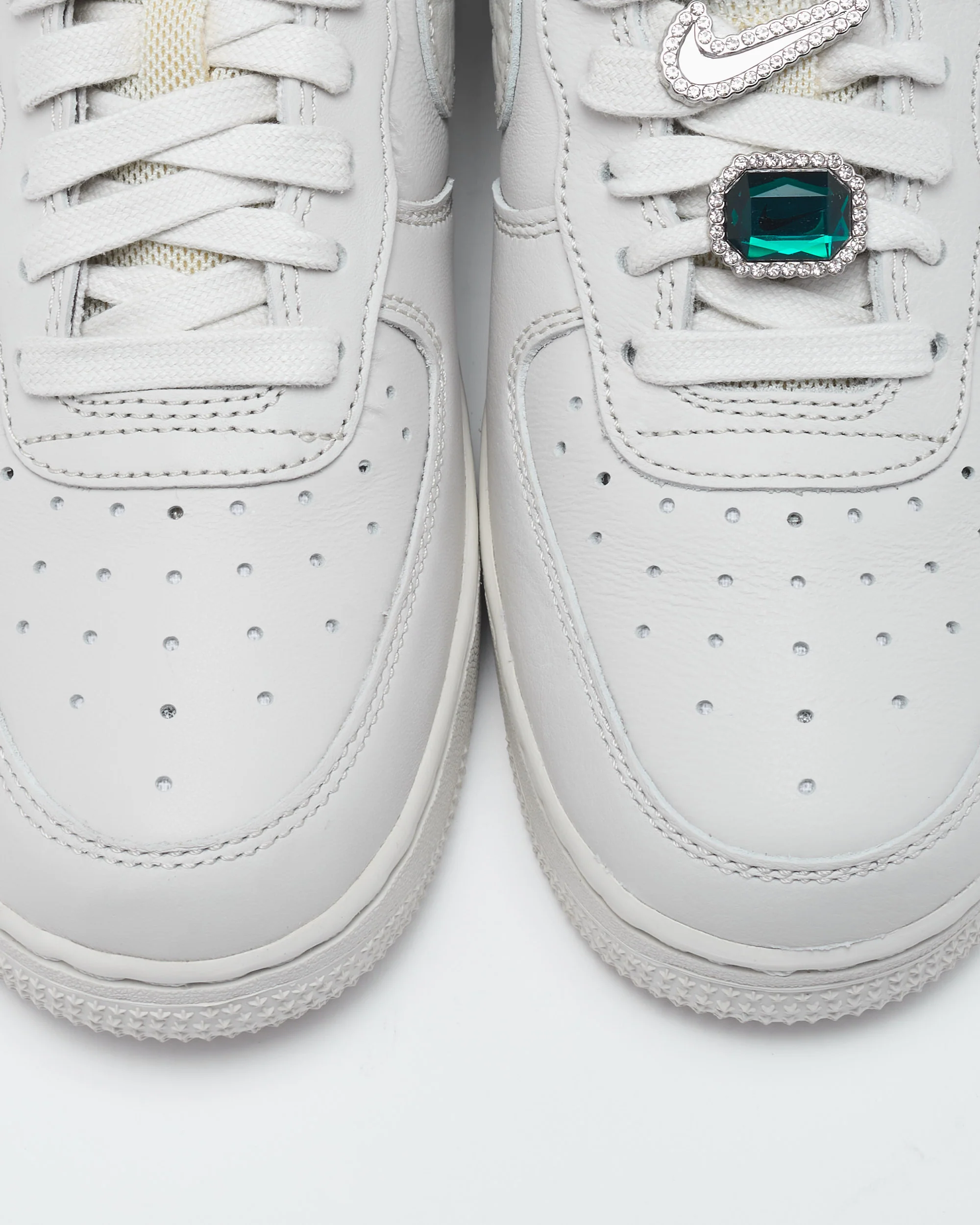 Nike Women's Air Force 1 Low Premium - Image 7