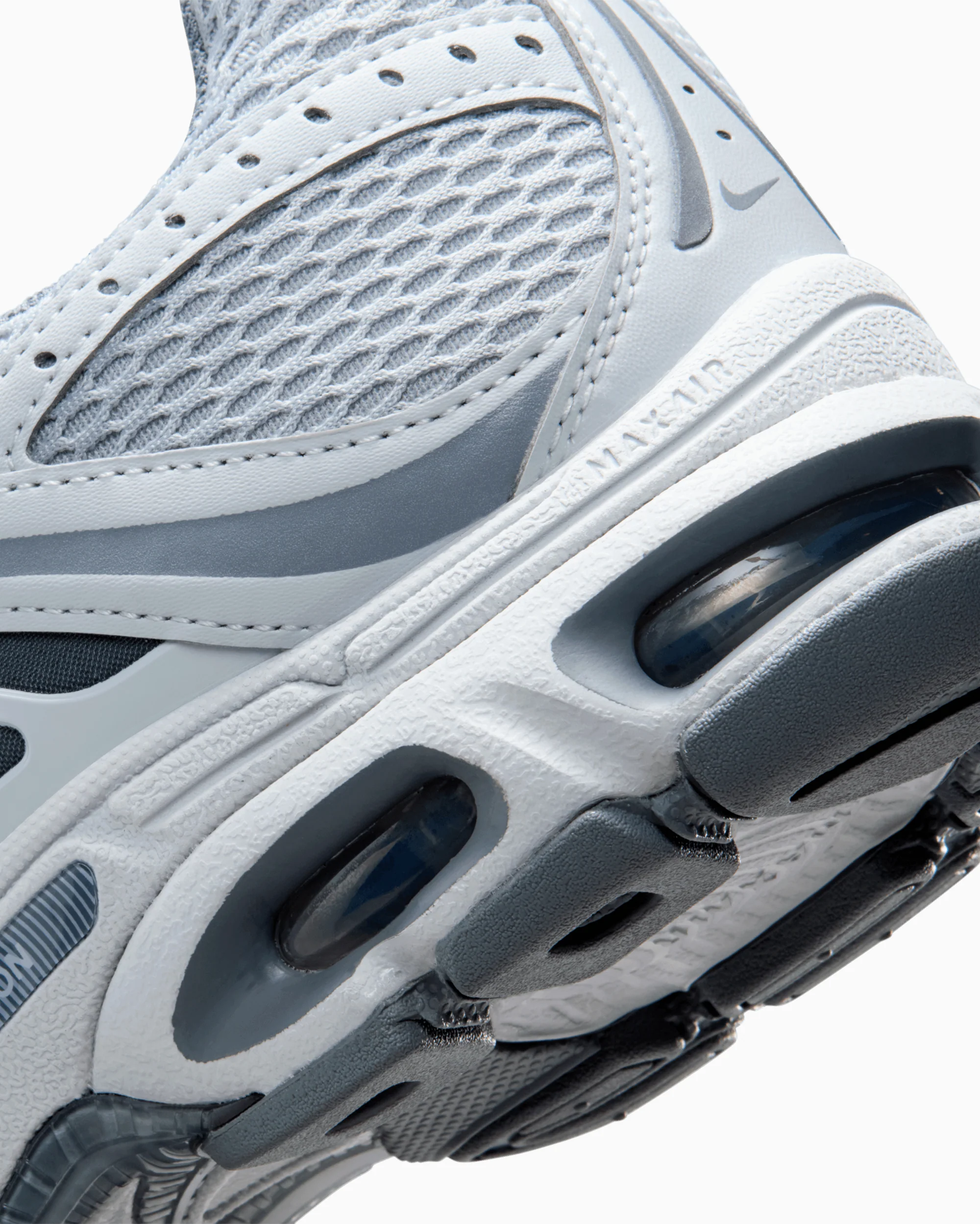 Nike Women's Air Max Moto 2k - Image 8