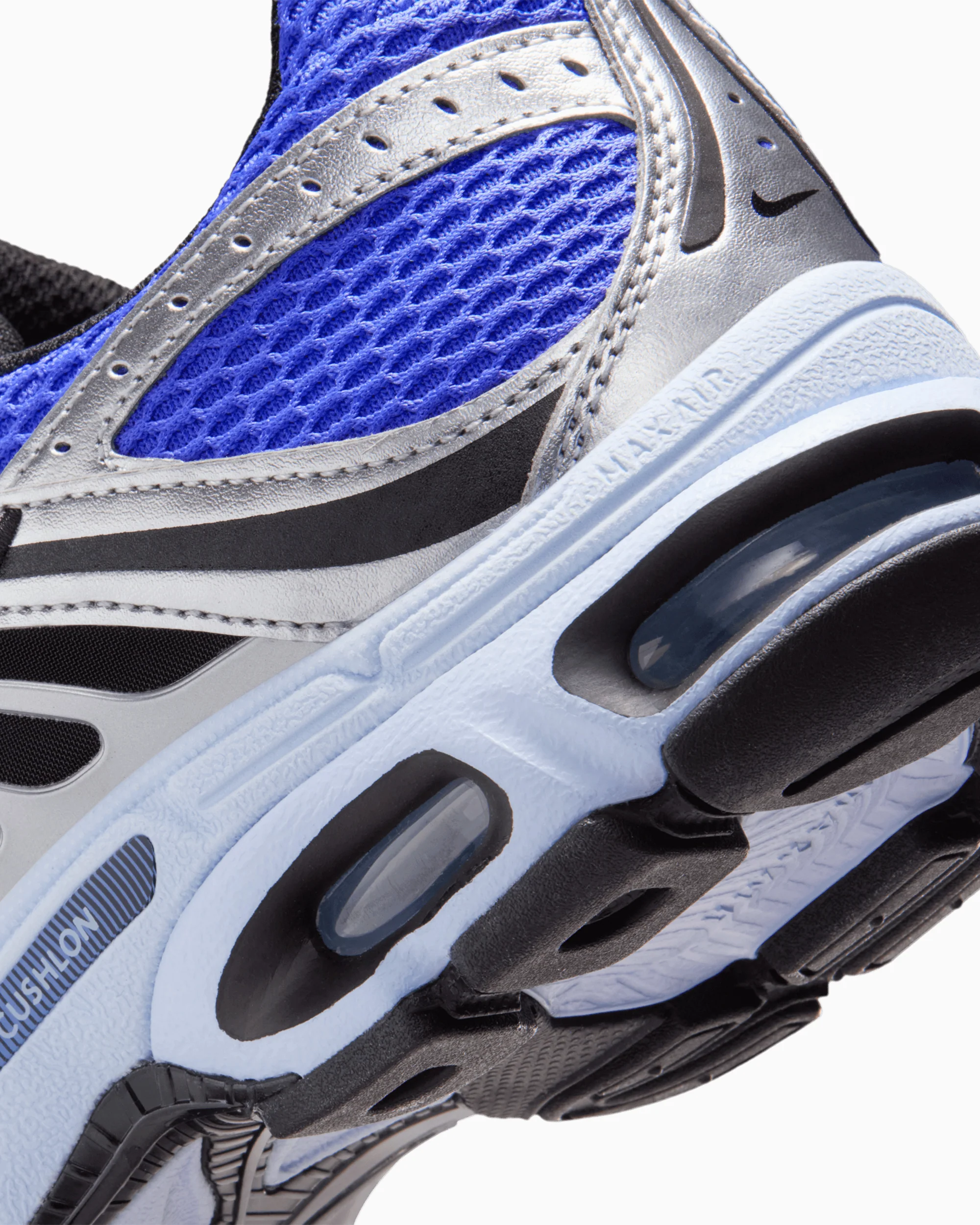 Nike Women's Air Max Moto 2K - Image 8