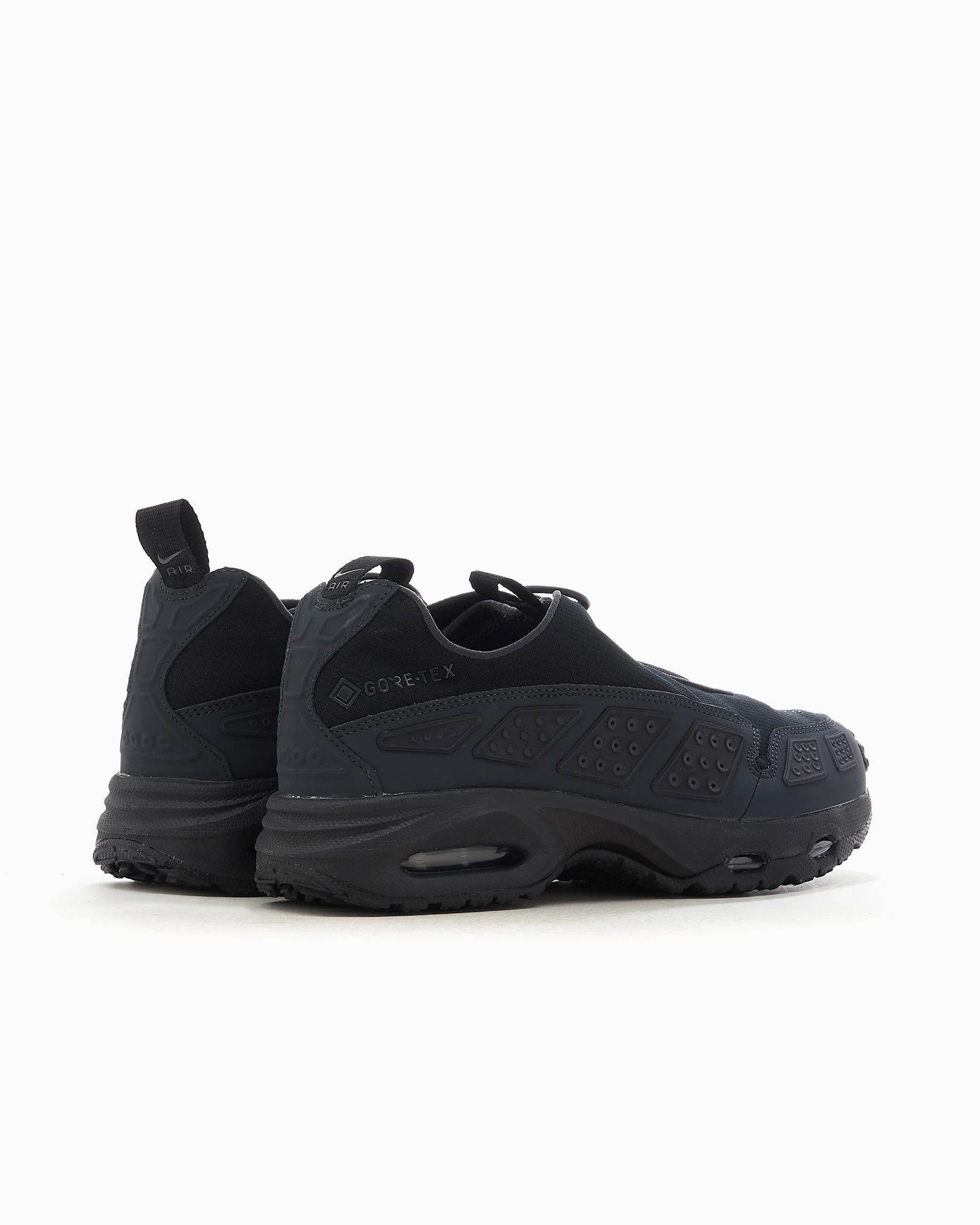 Nike Women's Air Max SNDR Gore-Tex® "Black" - Image 7