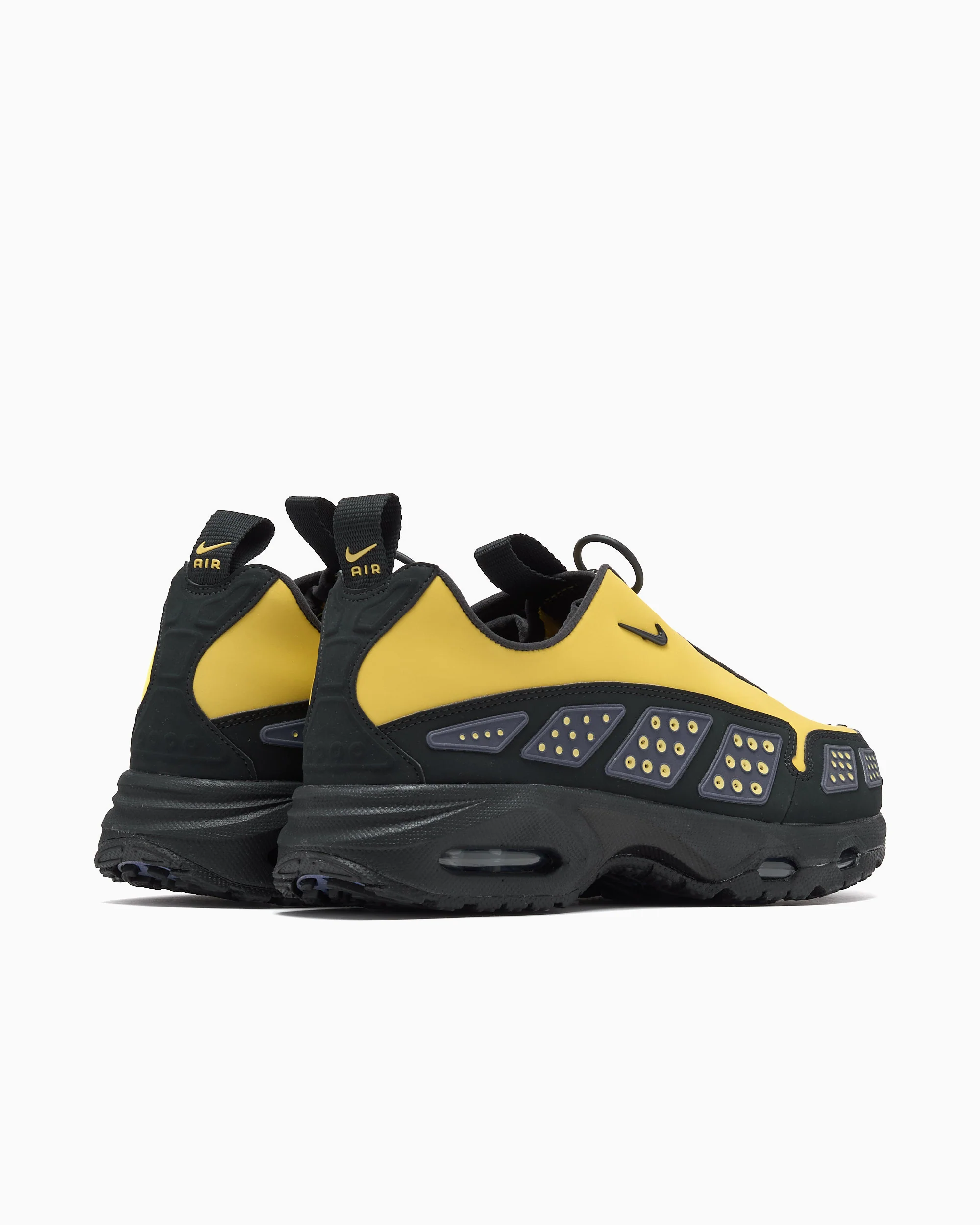Nike Women's Air Max SNDR - Image 6