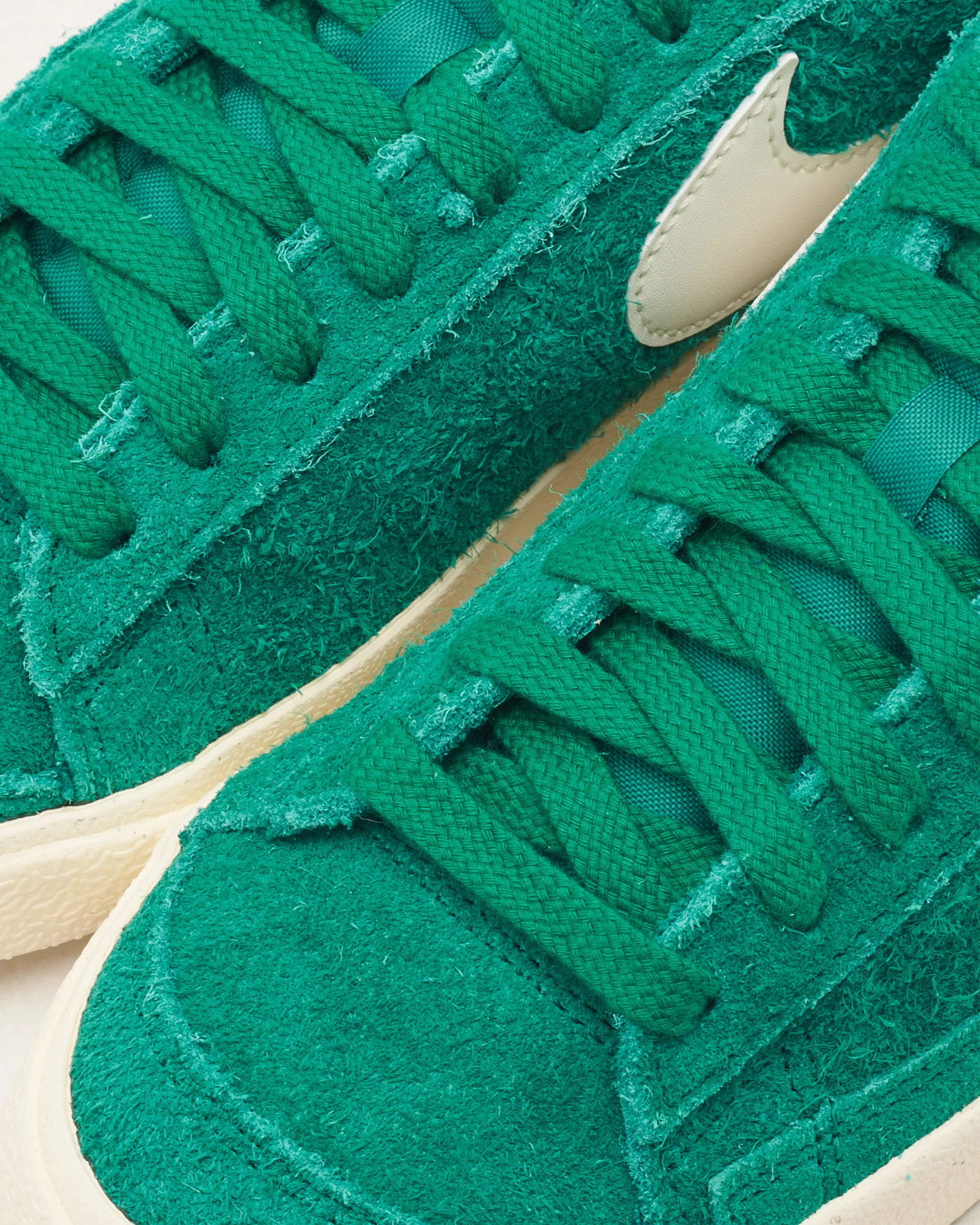 Nike Women's Blazer Low '77 Vintage - Image 7