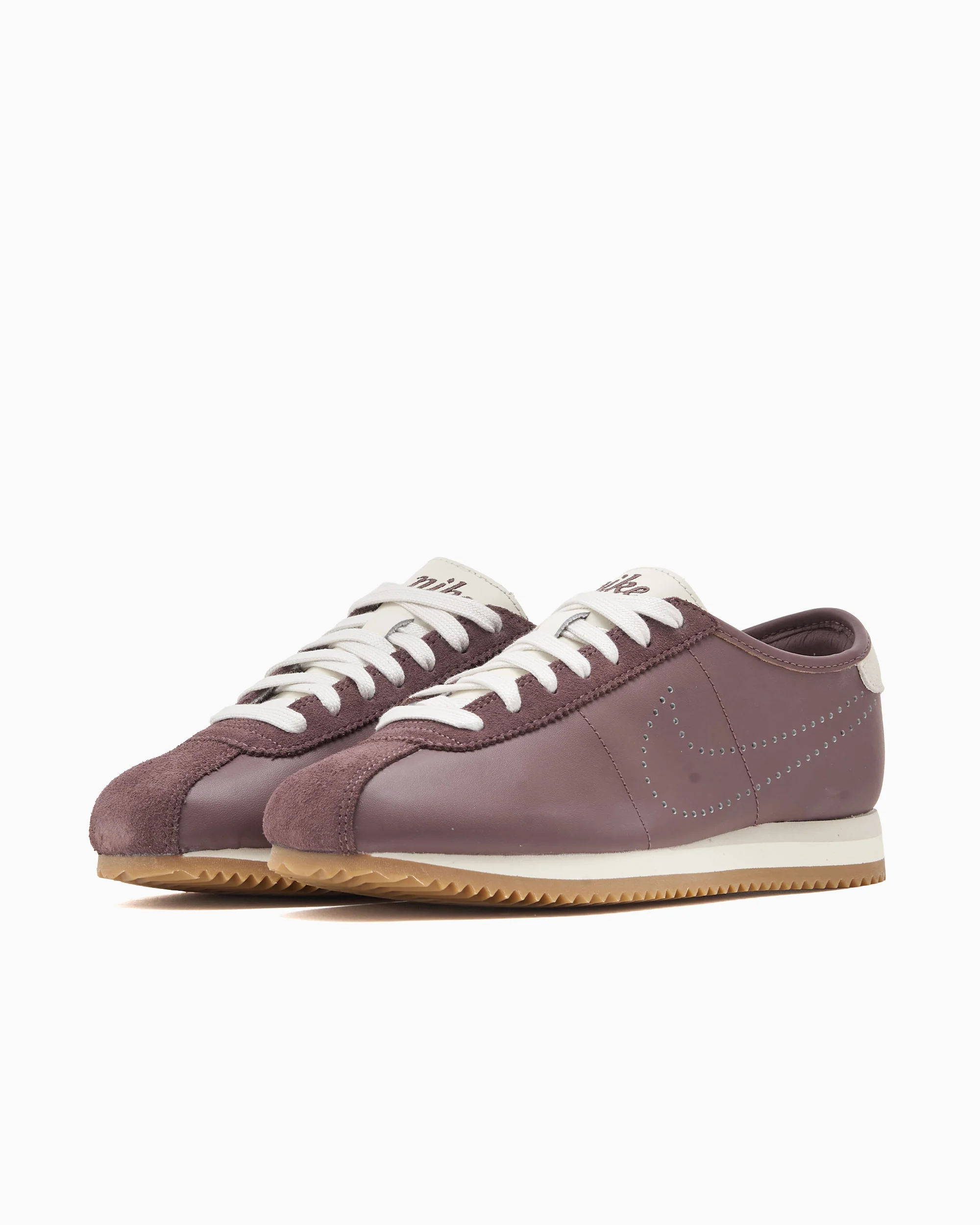 Nike Women's Cortez Leather - Image 5