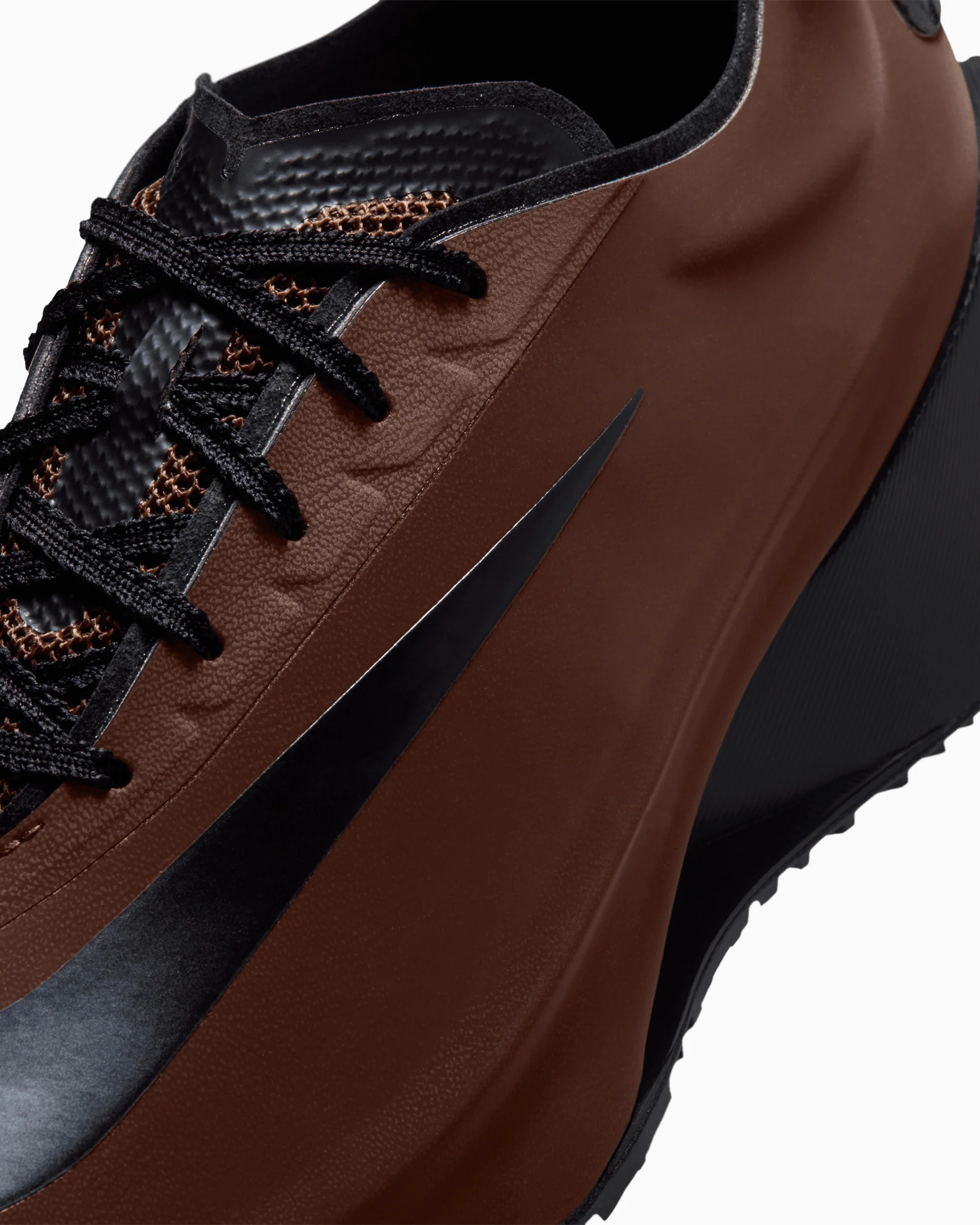 Nike Women's First Sight Noir - Image 7