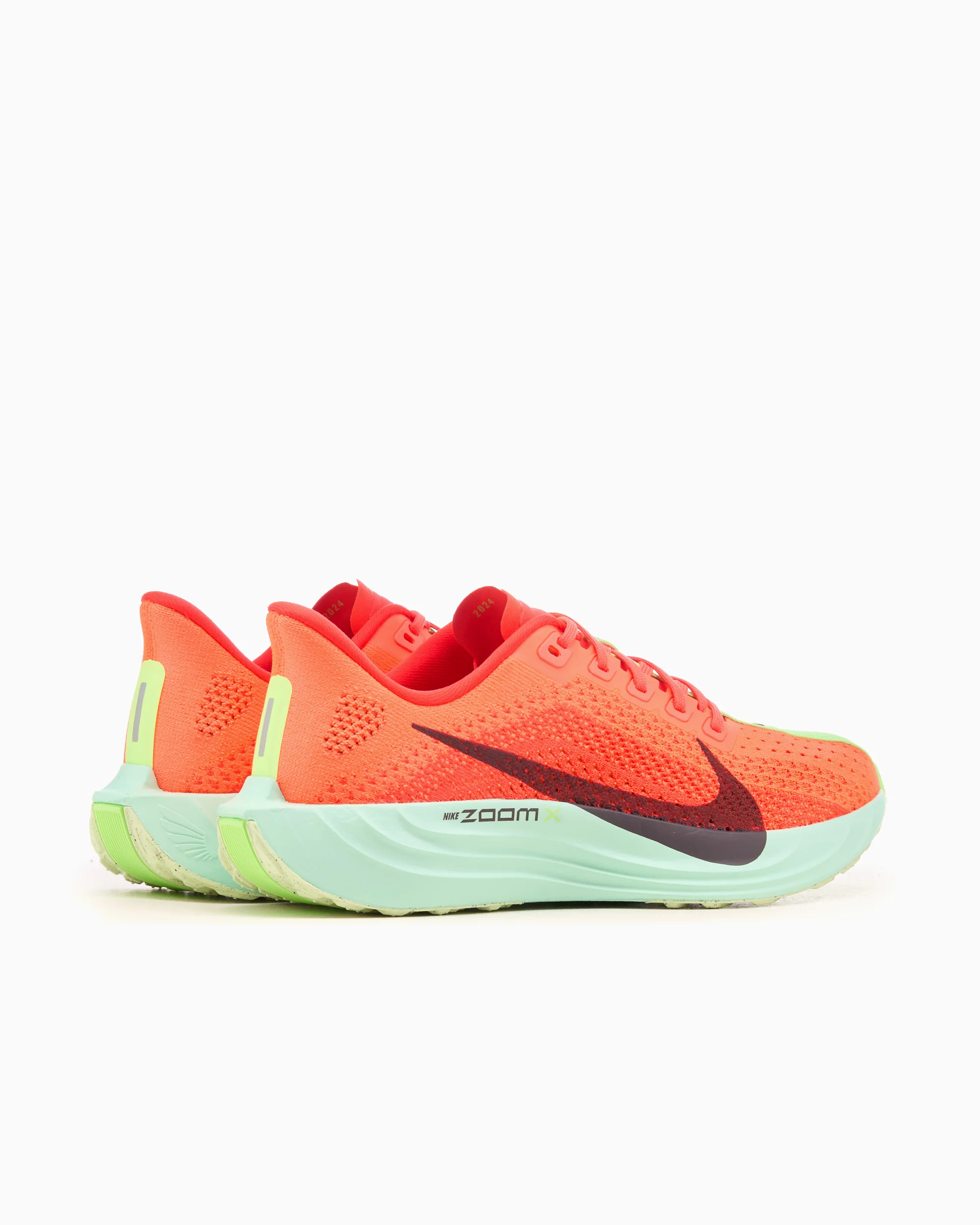 Nike Women's Pegasus Plus - Image 6