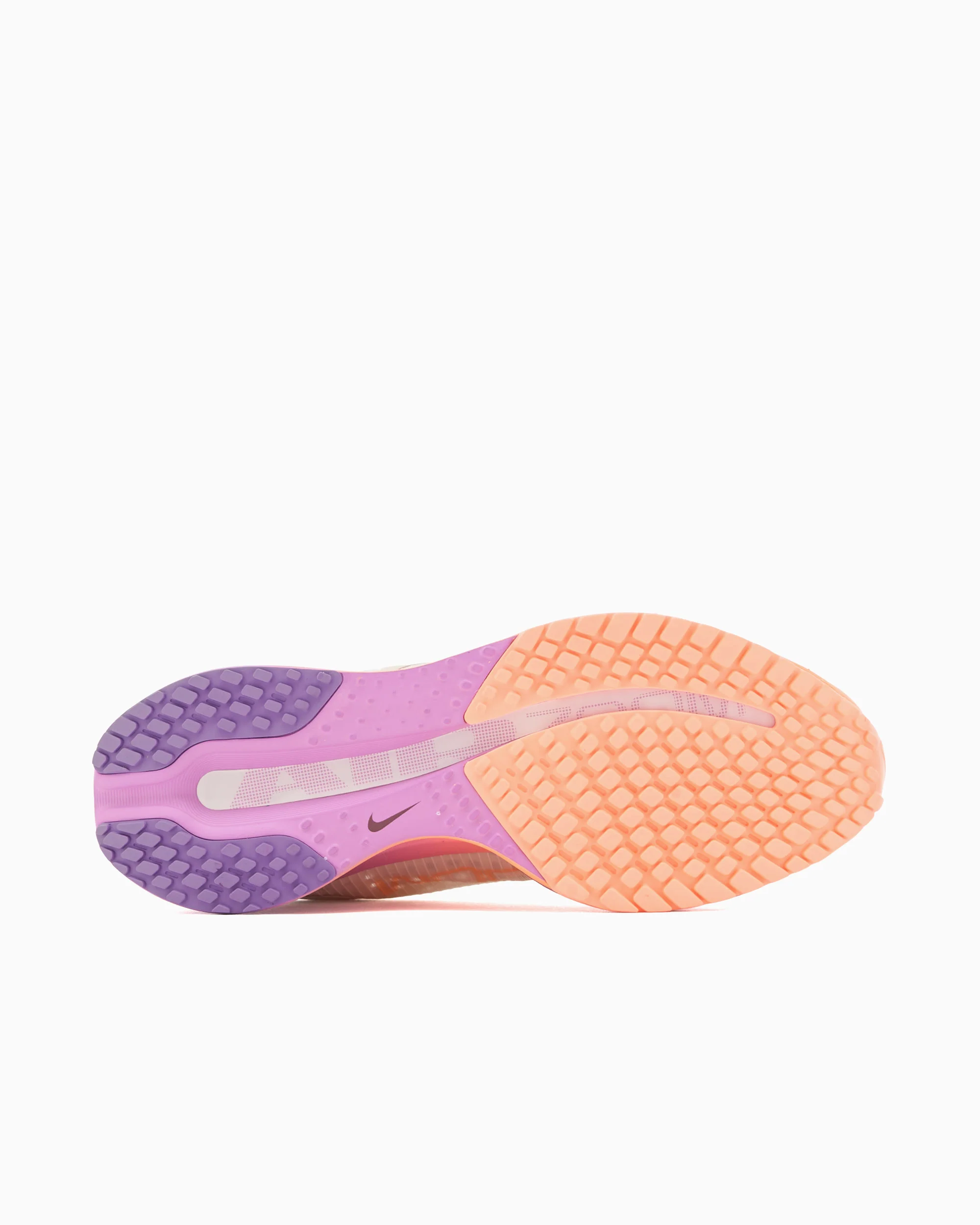 Nike Women's Pegasus Premium - Image 4