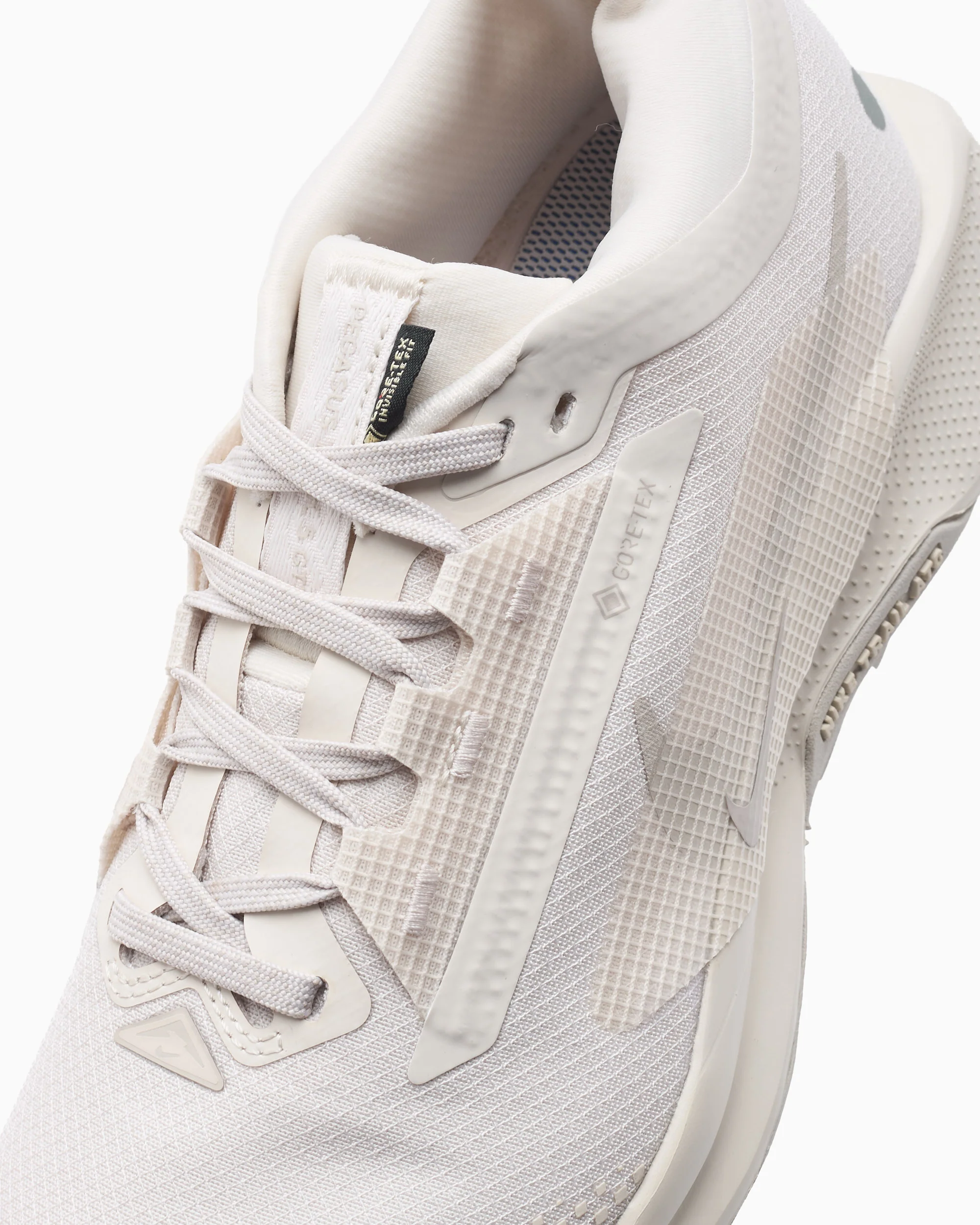 Nike Women's Pegasus Trail 5 Gore-Tex® - Image 8