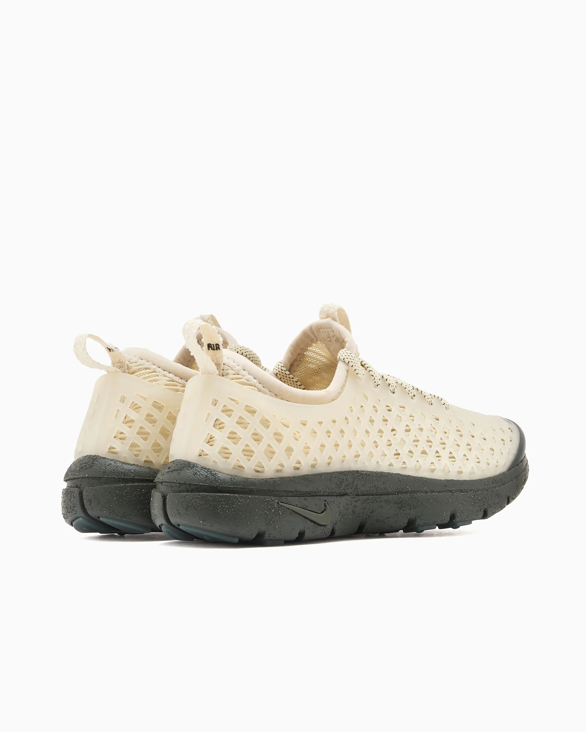 Nike Women's Rejuven8 Run SP - Image 6