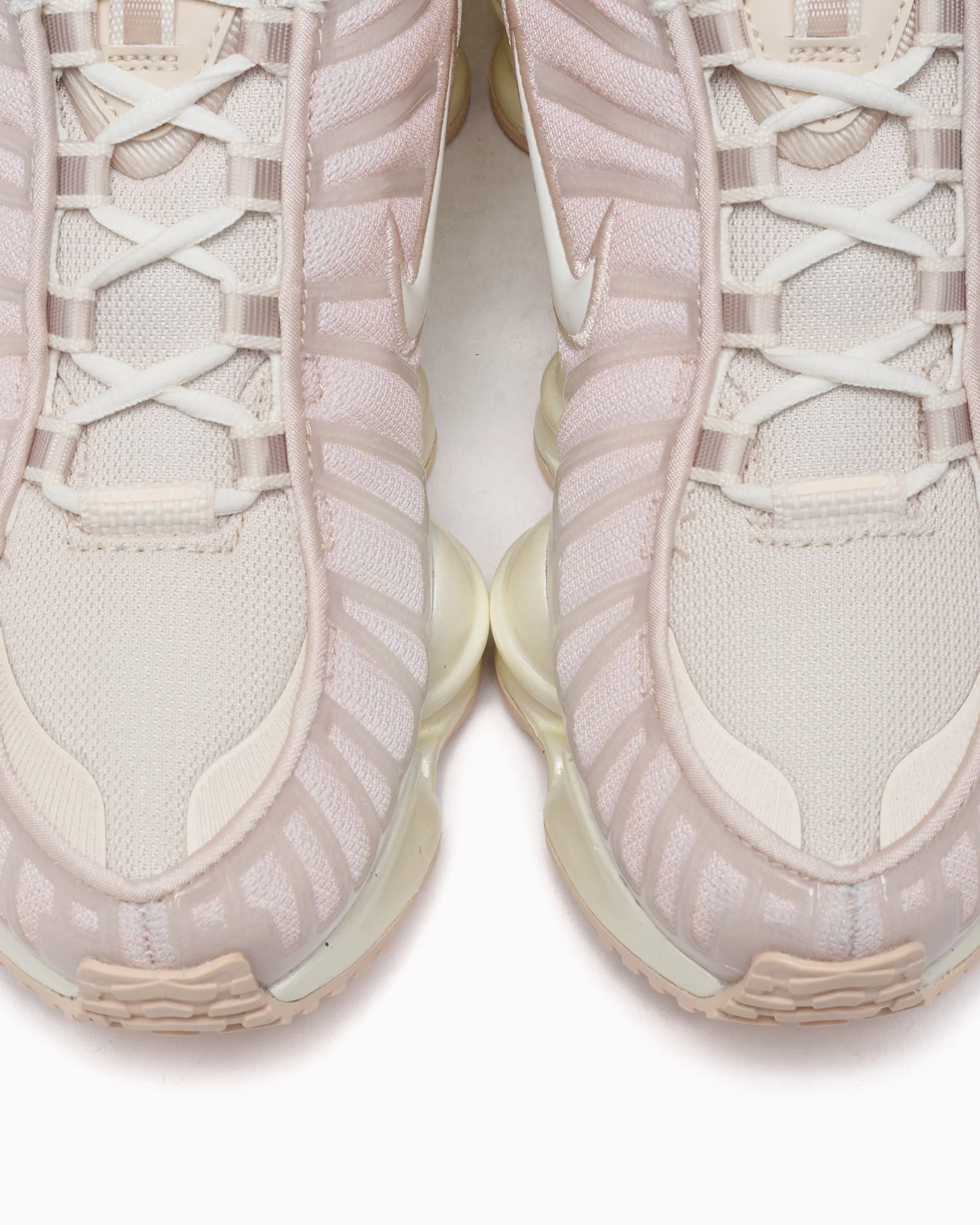 Nike Women's Shox TL - Image 7