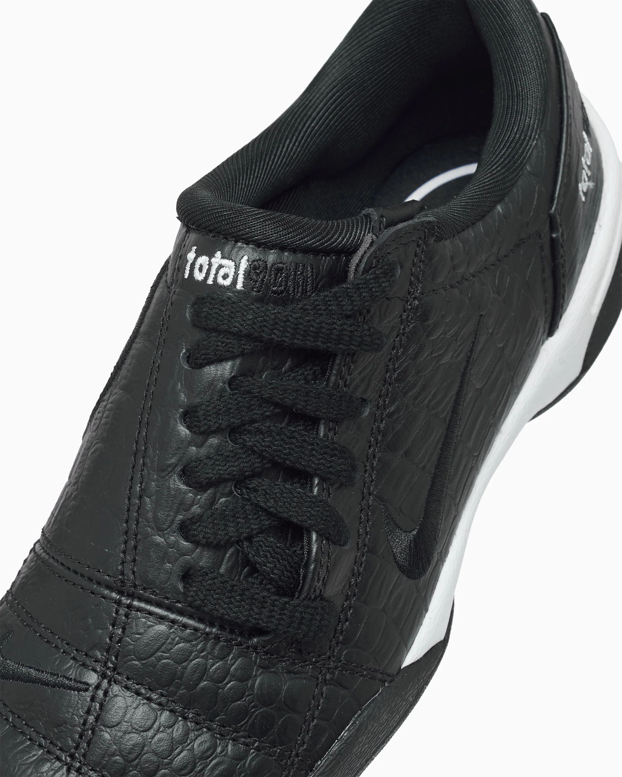 Nike Women's Total 90 - Image 8