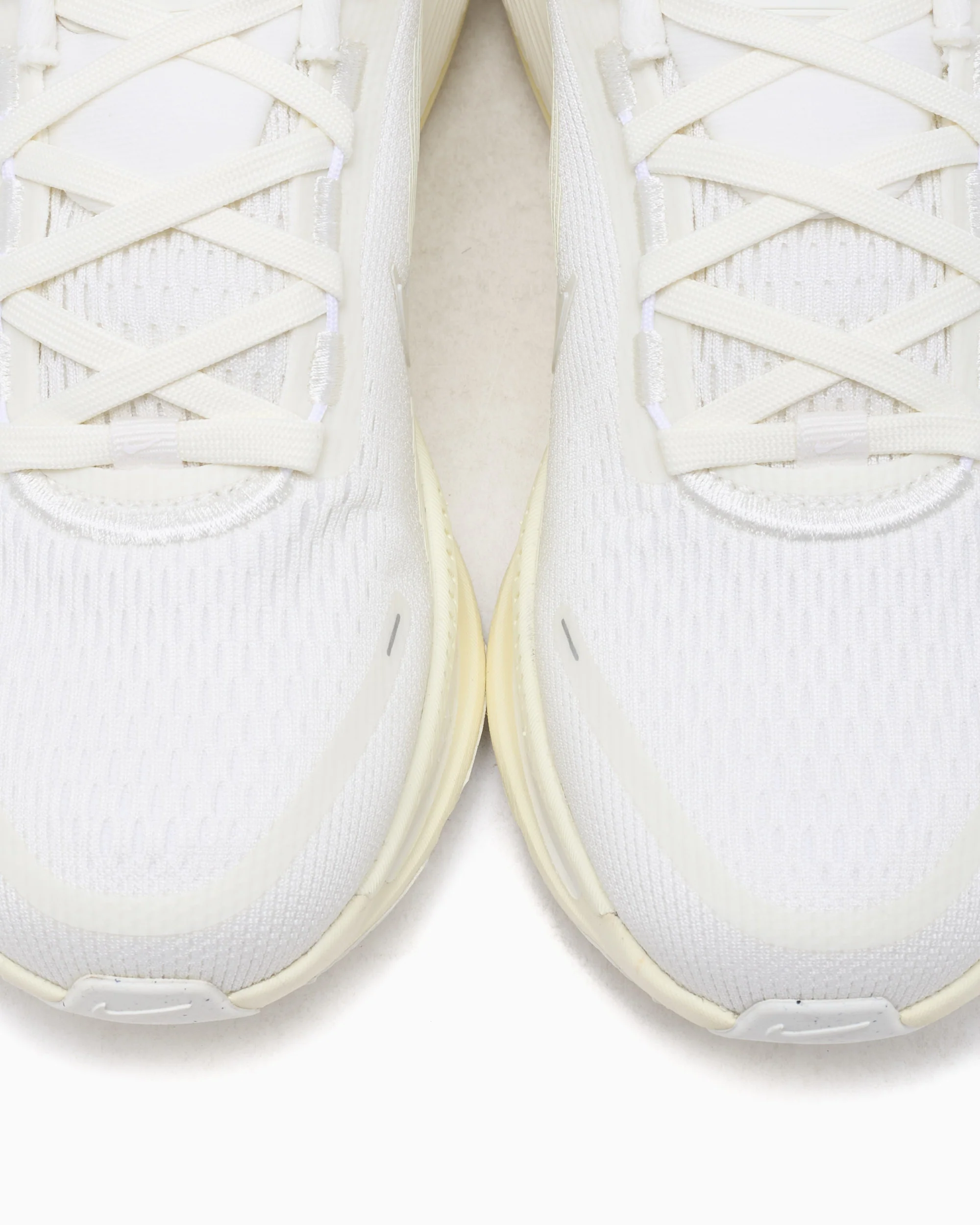 Nike Women's Vomero 18 - Image 7
