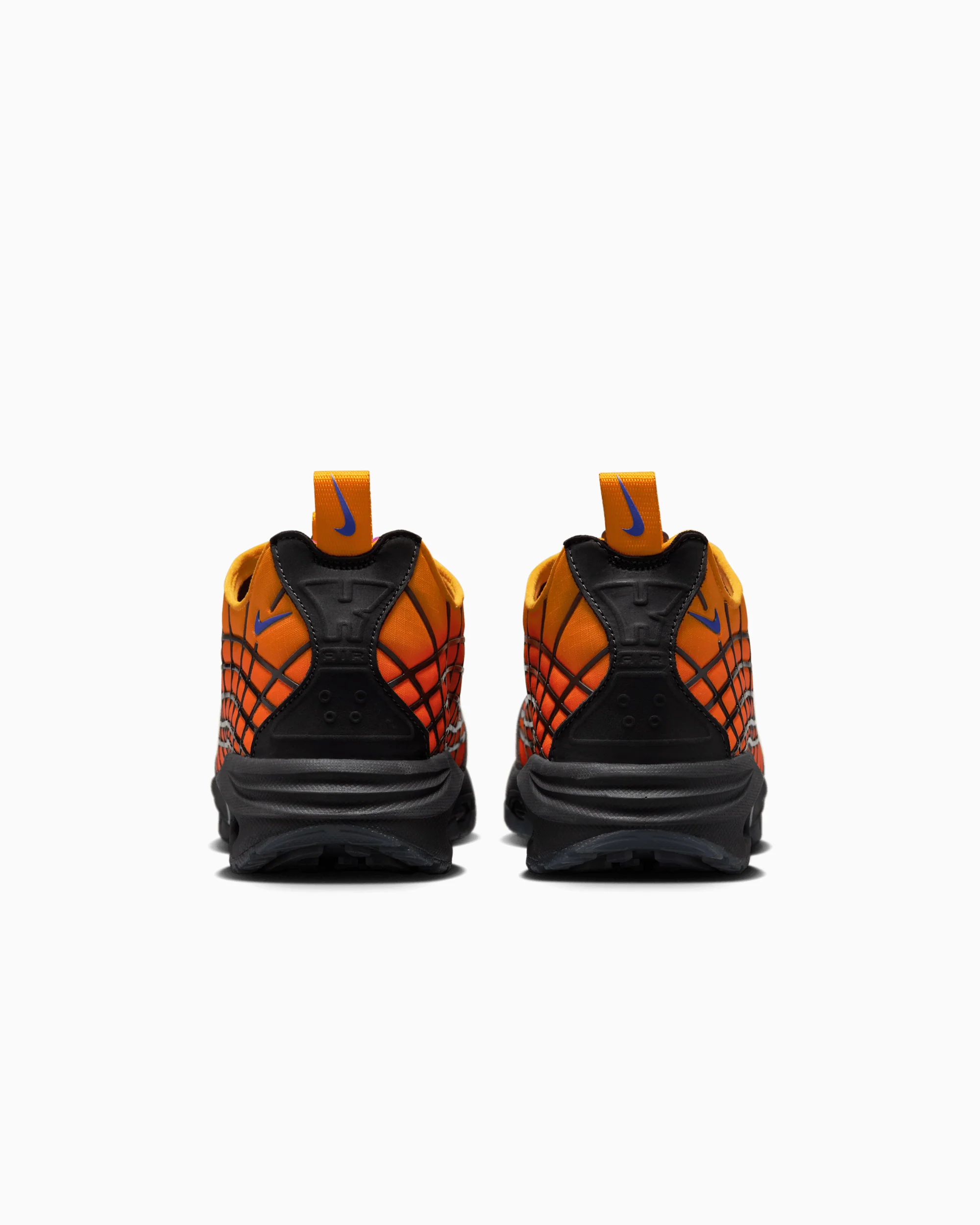 Nike x Kids Of Immigrants Air Max SNDR - Image 5