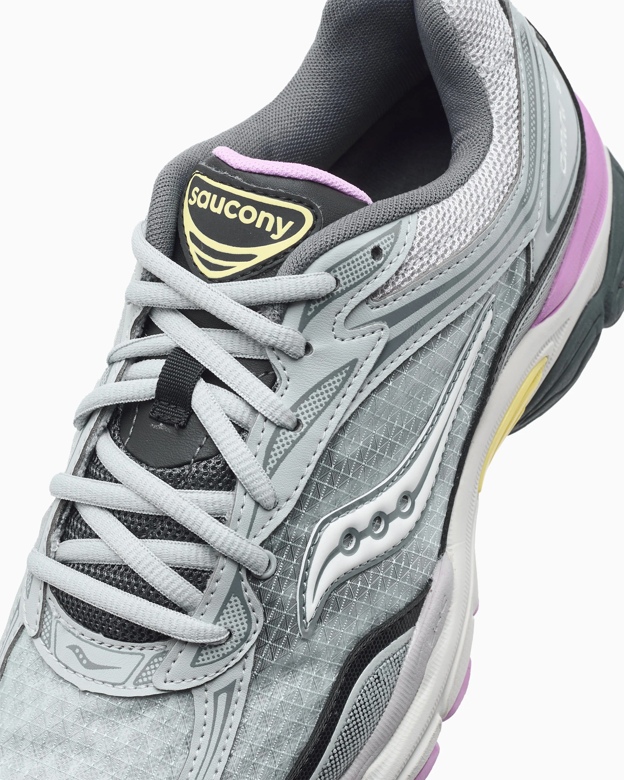 Saucony Progrid OMNI 9 - Image 8