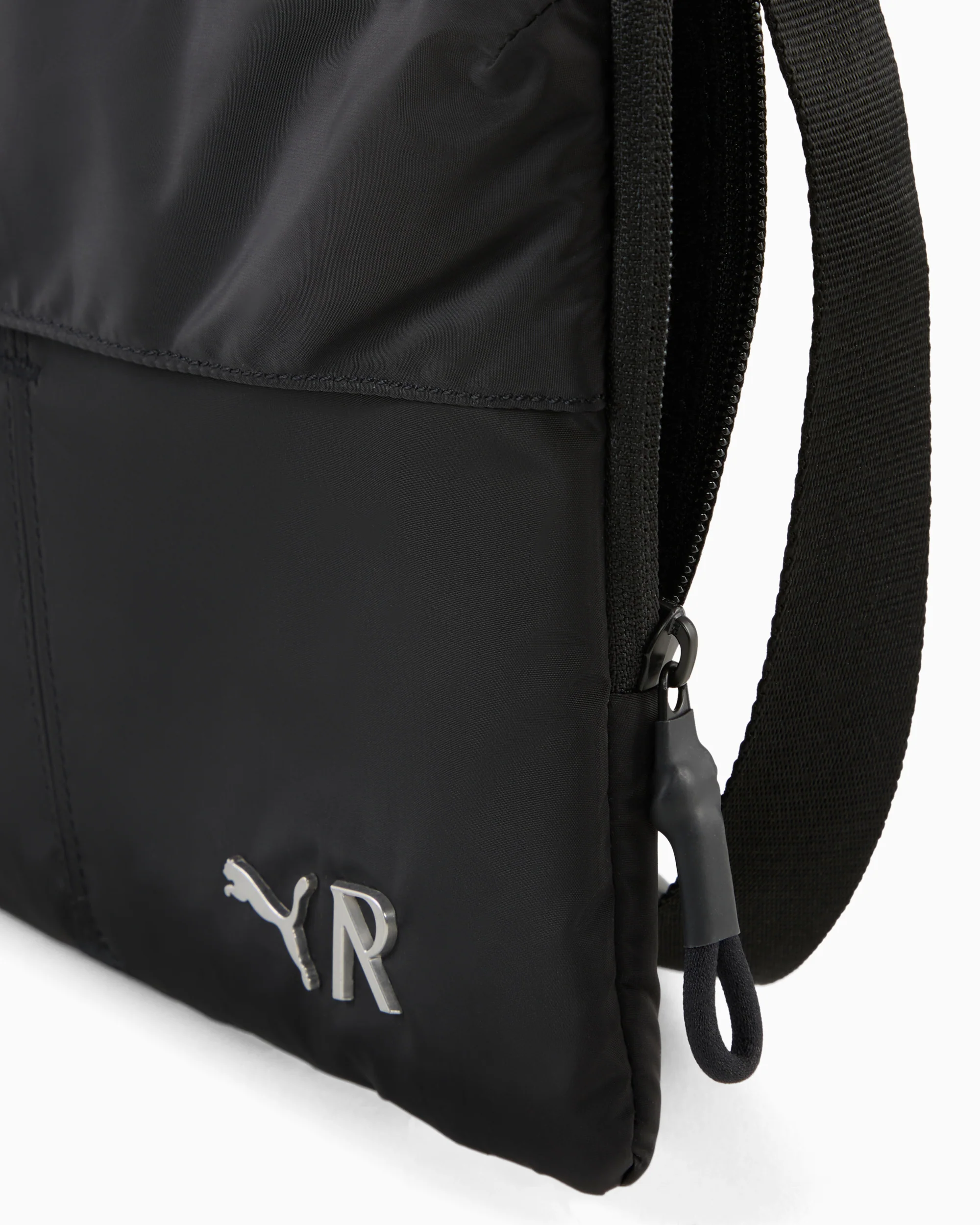 Puma x REPRESENT Unisex Bauchtasche - Image 5