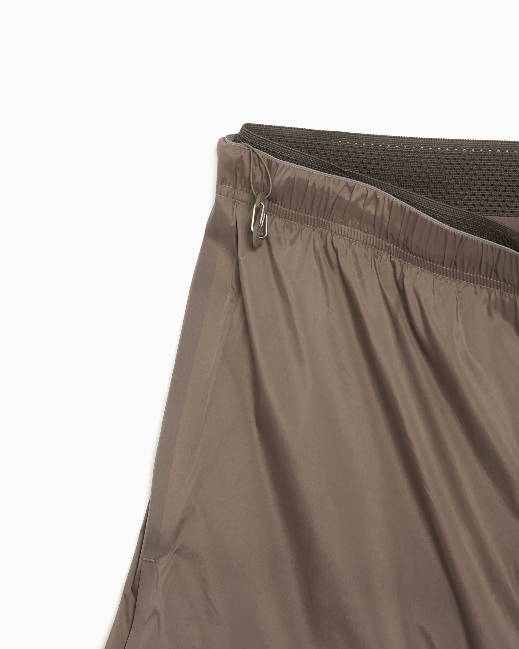 SATISFY TechSilk 8" Herren-Shorts mit Logo - Image 4
