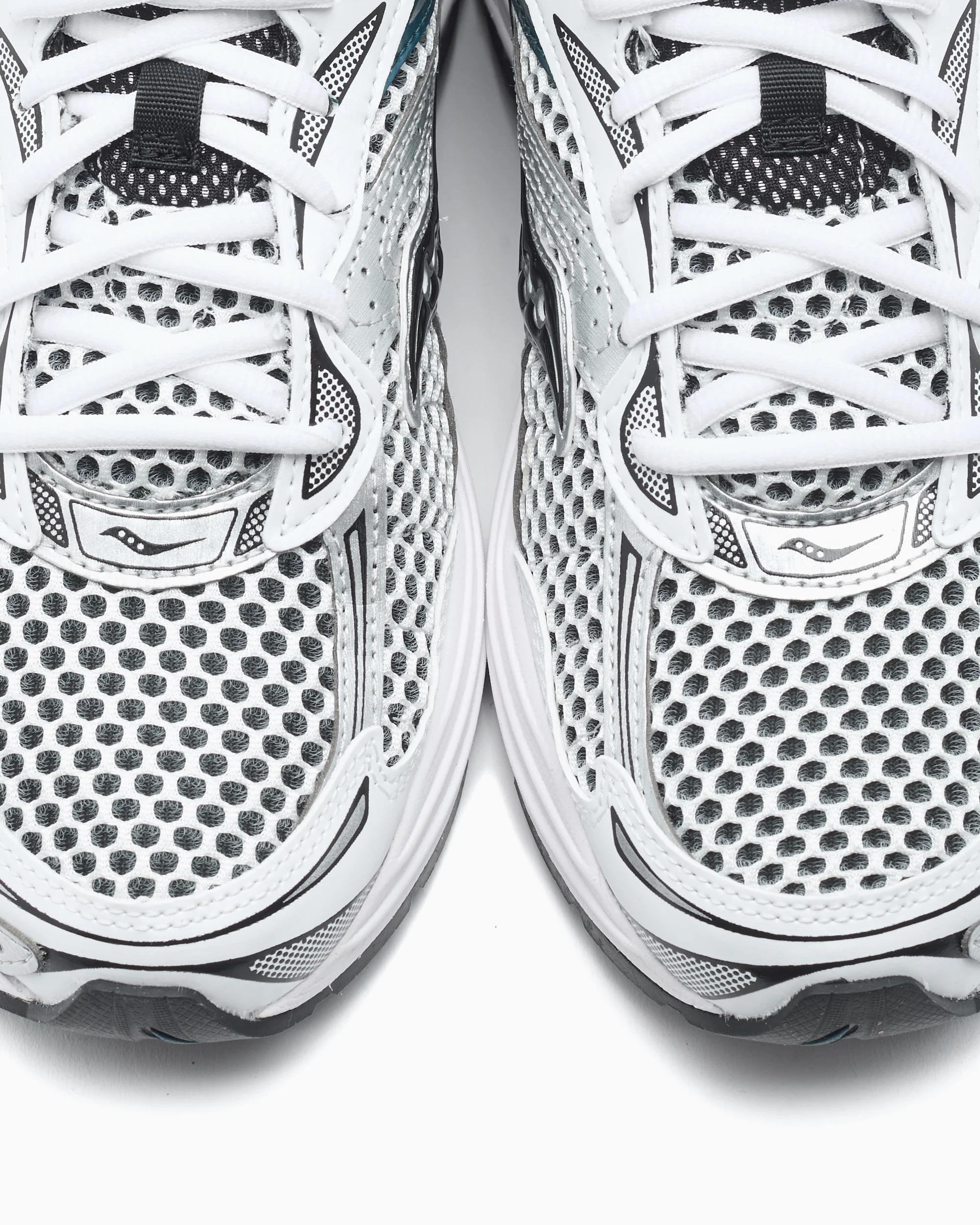 Saucony Progrid OMNI 9 - Image 7