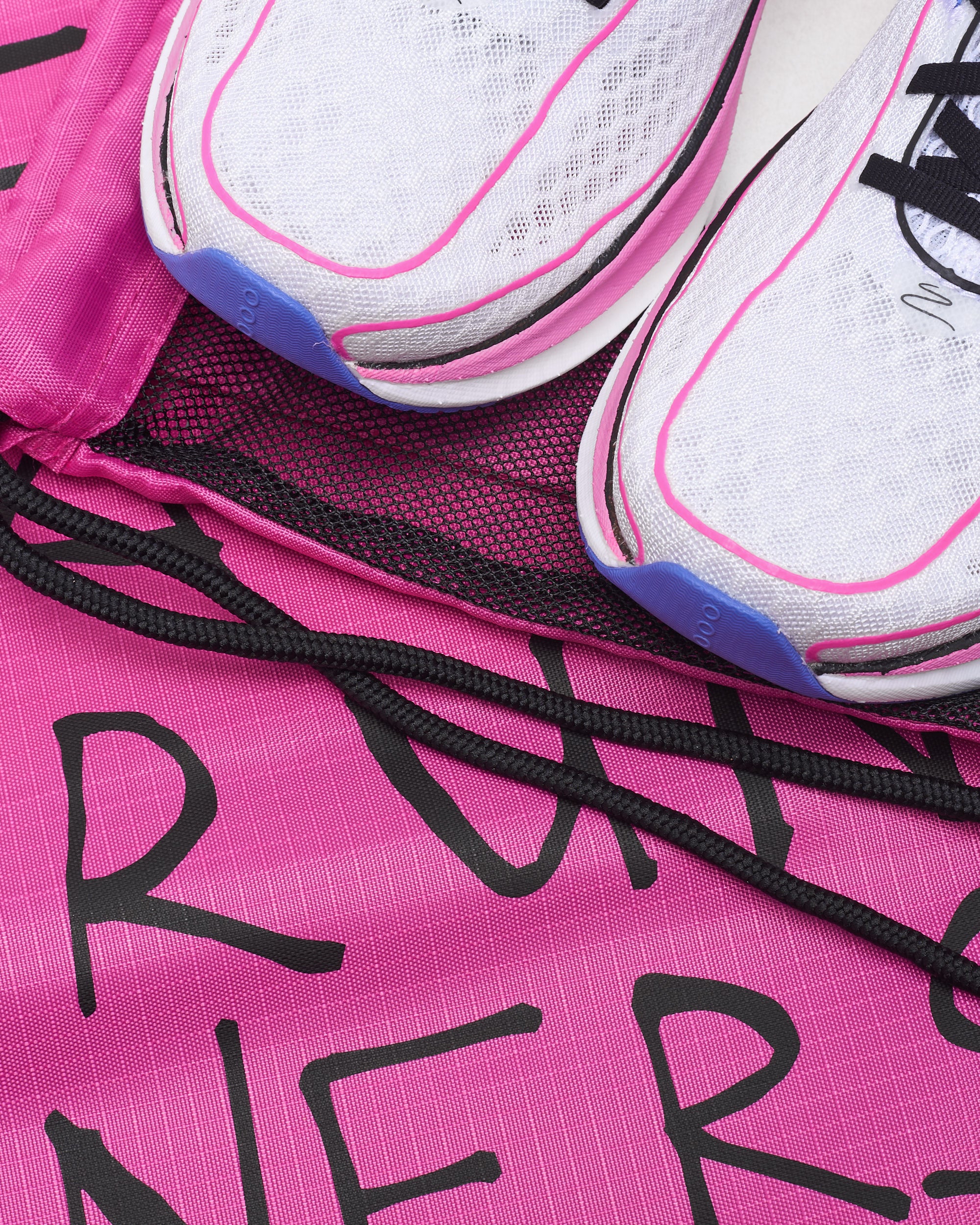 Saucony x Distance Endorphin Speed 5 - Image 8