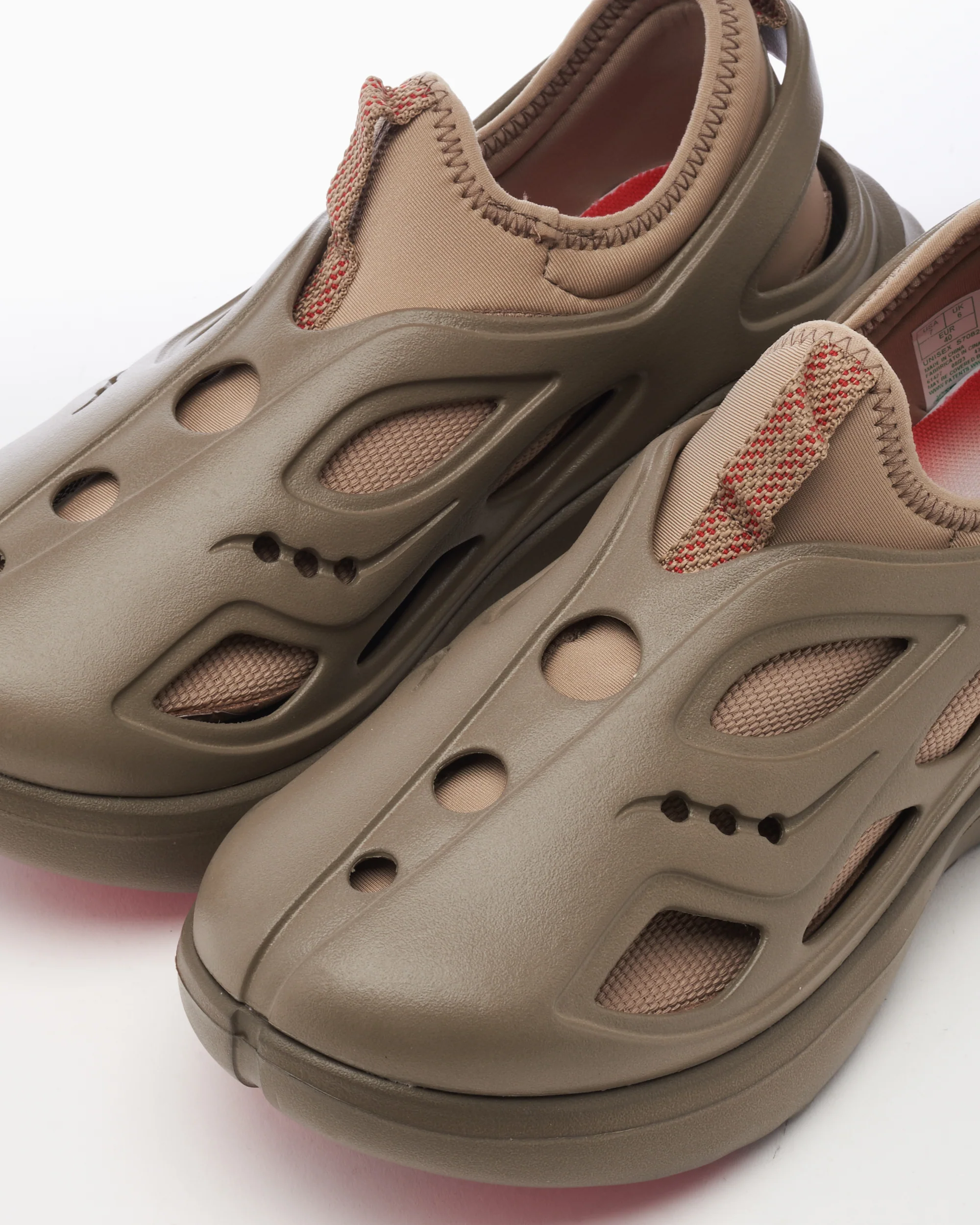 Saucony x TOMBOGO™ Butterfly - Image 9