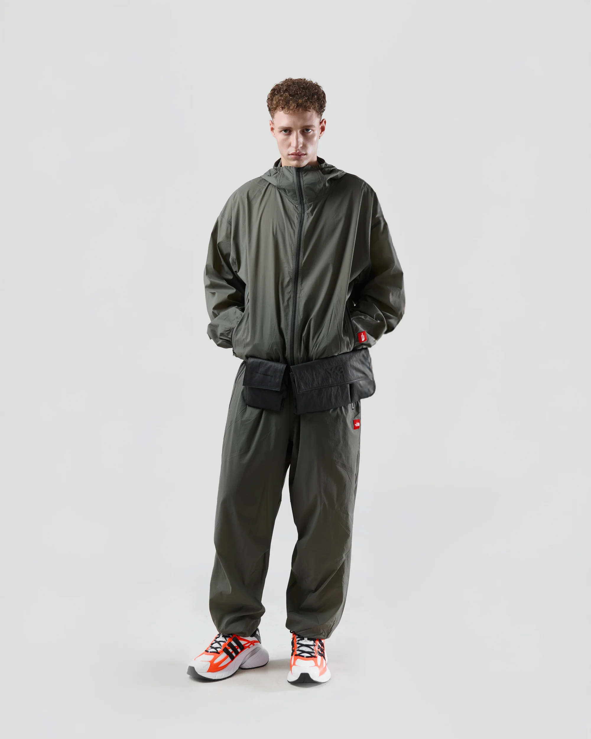 The North Face Red Box Wind Relaxed Herren-Jogginghose - Image 2
