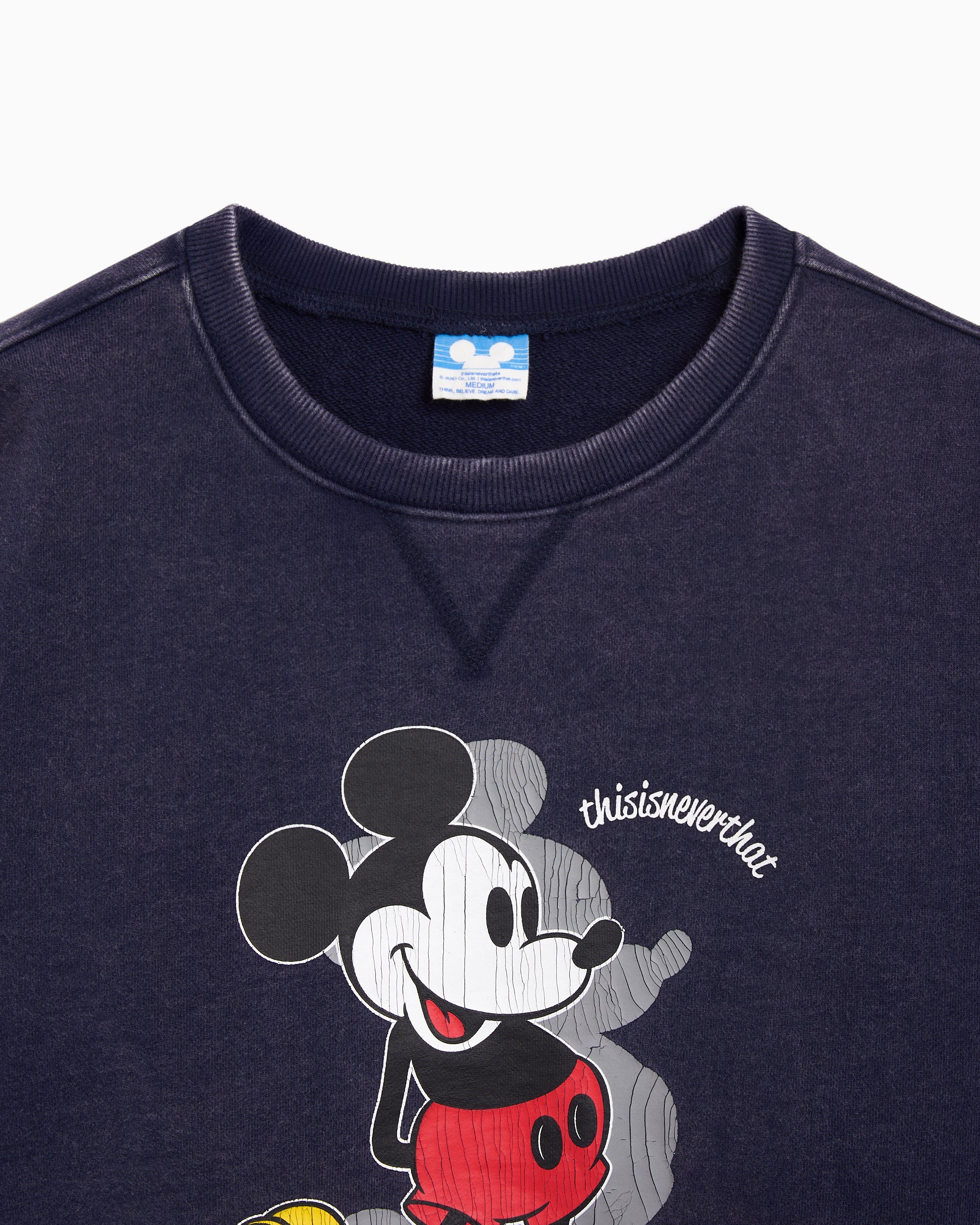 thisisneverthat® x Disney Mickey Classic Relaxed Herren-Sweatshirt mit Grafik - Image 2