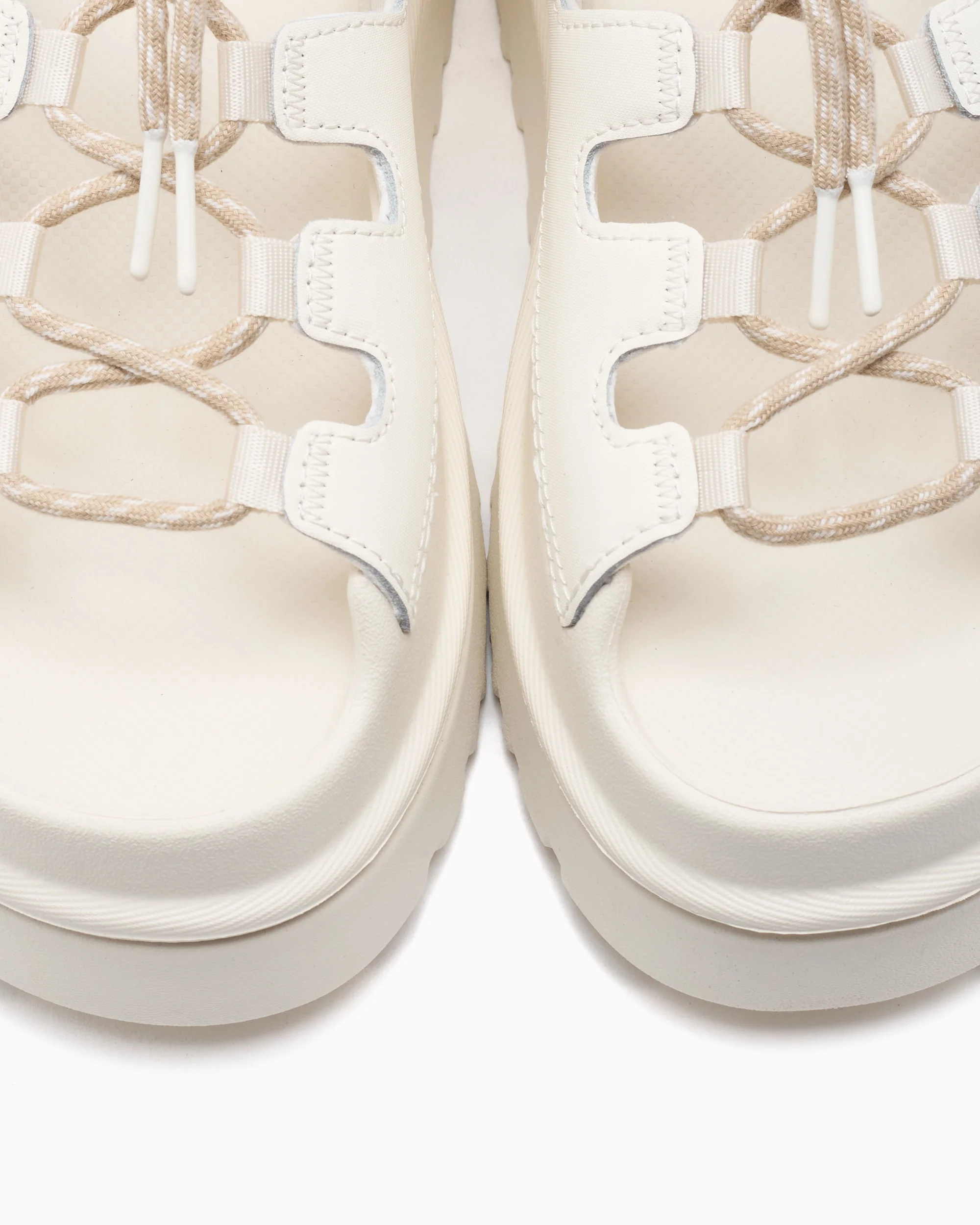 UGG® Women's GoldenGlow Toggle - Image 7