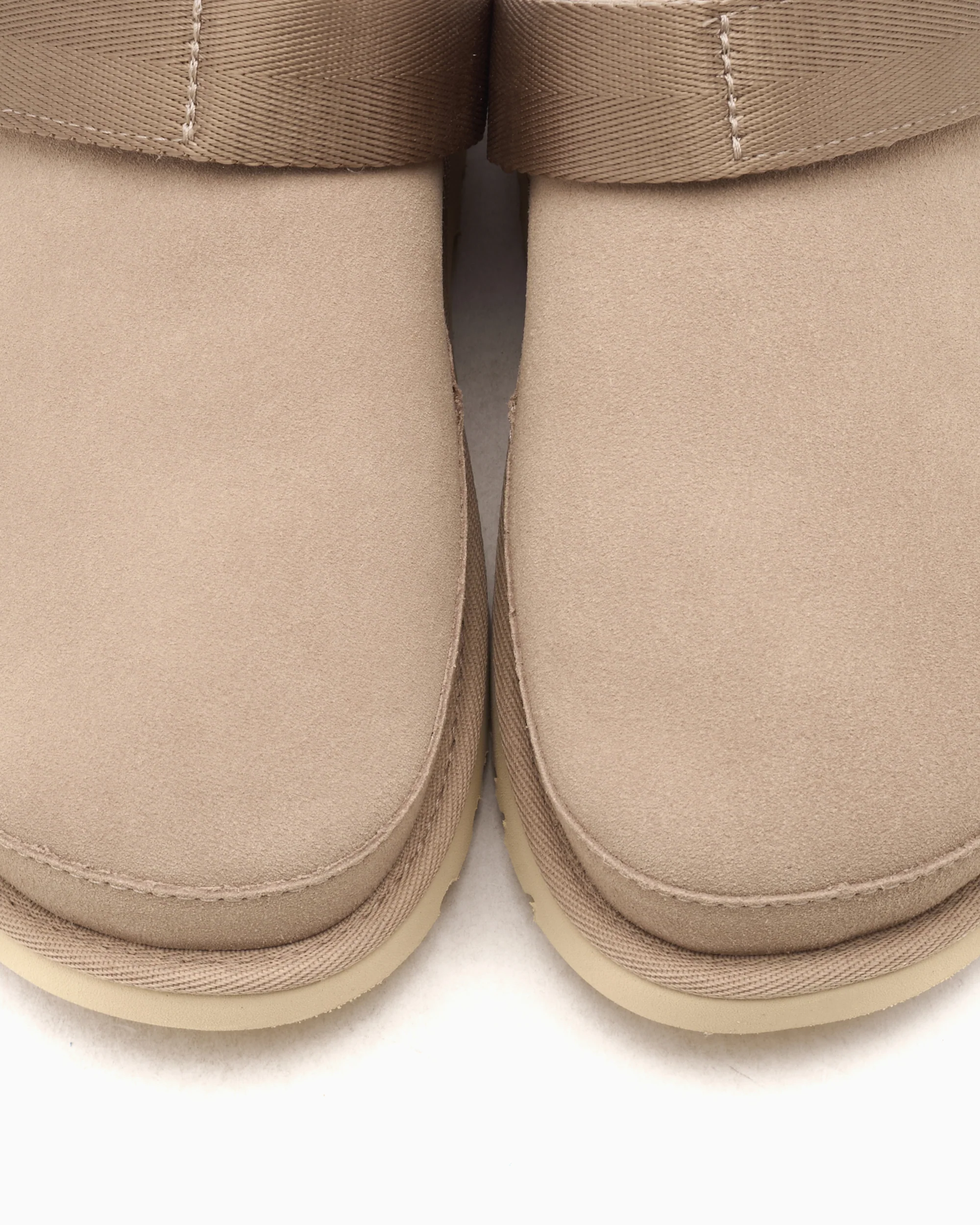 UGG® Women's Goldenstar Clog - Image 7