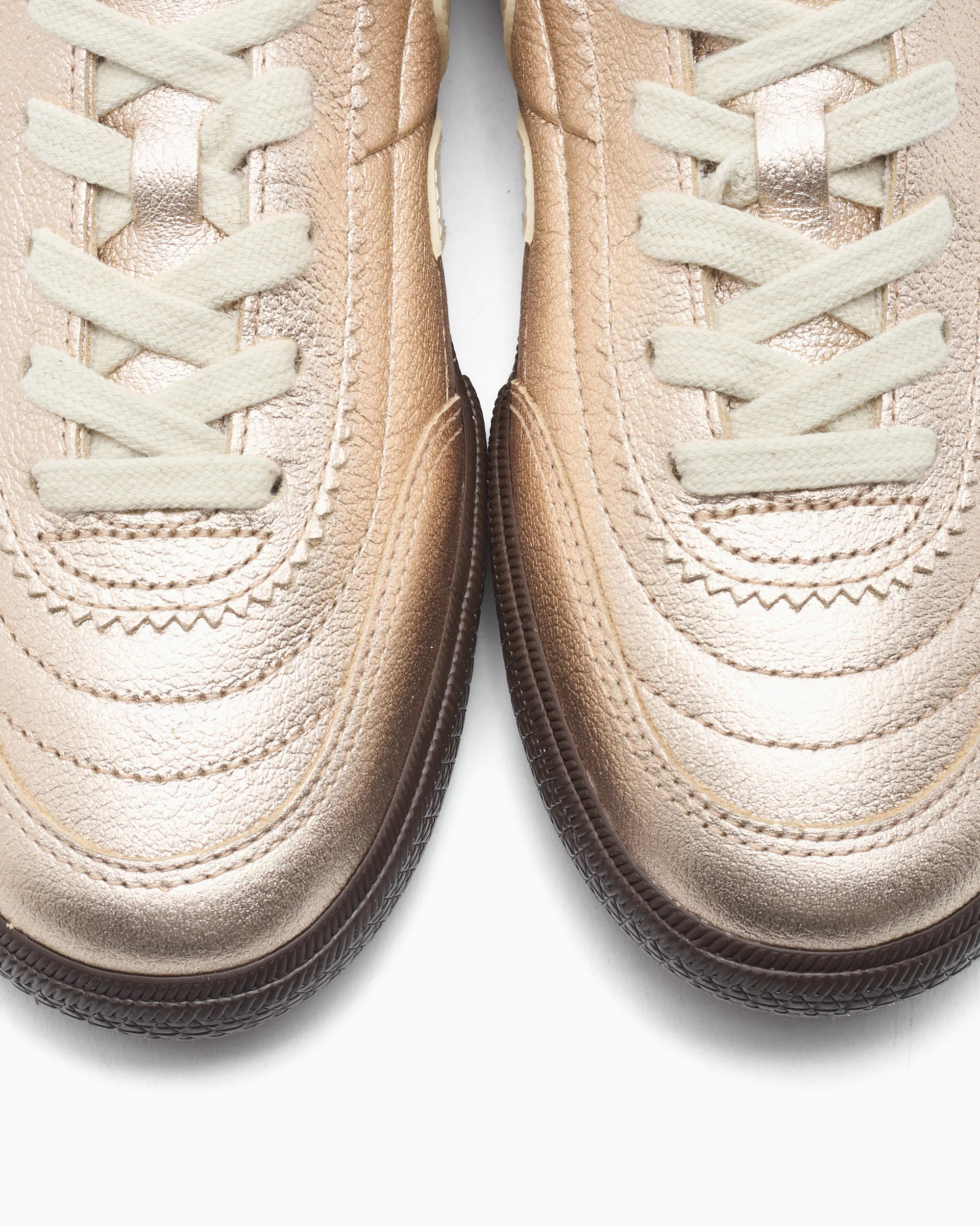 Veja Women's Panenka - Image 7