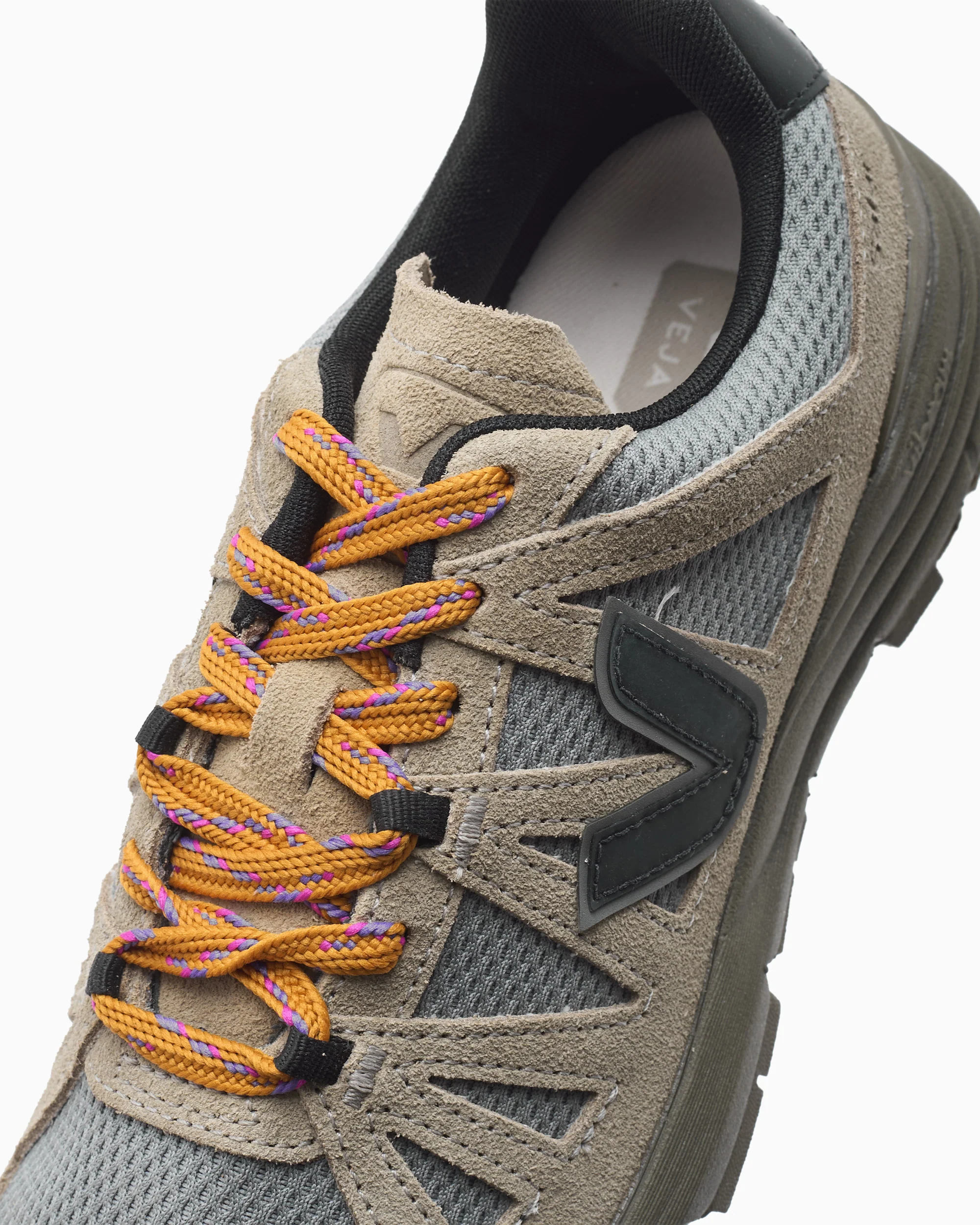 Veja Women's Salar Vibram - Image 8