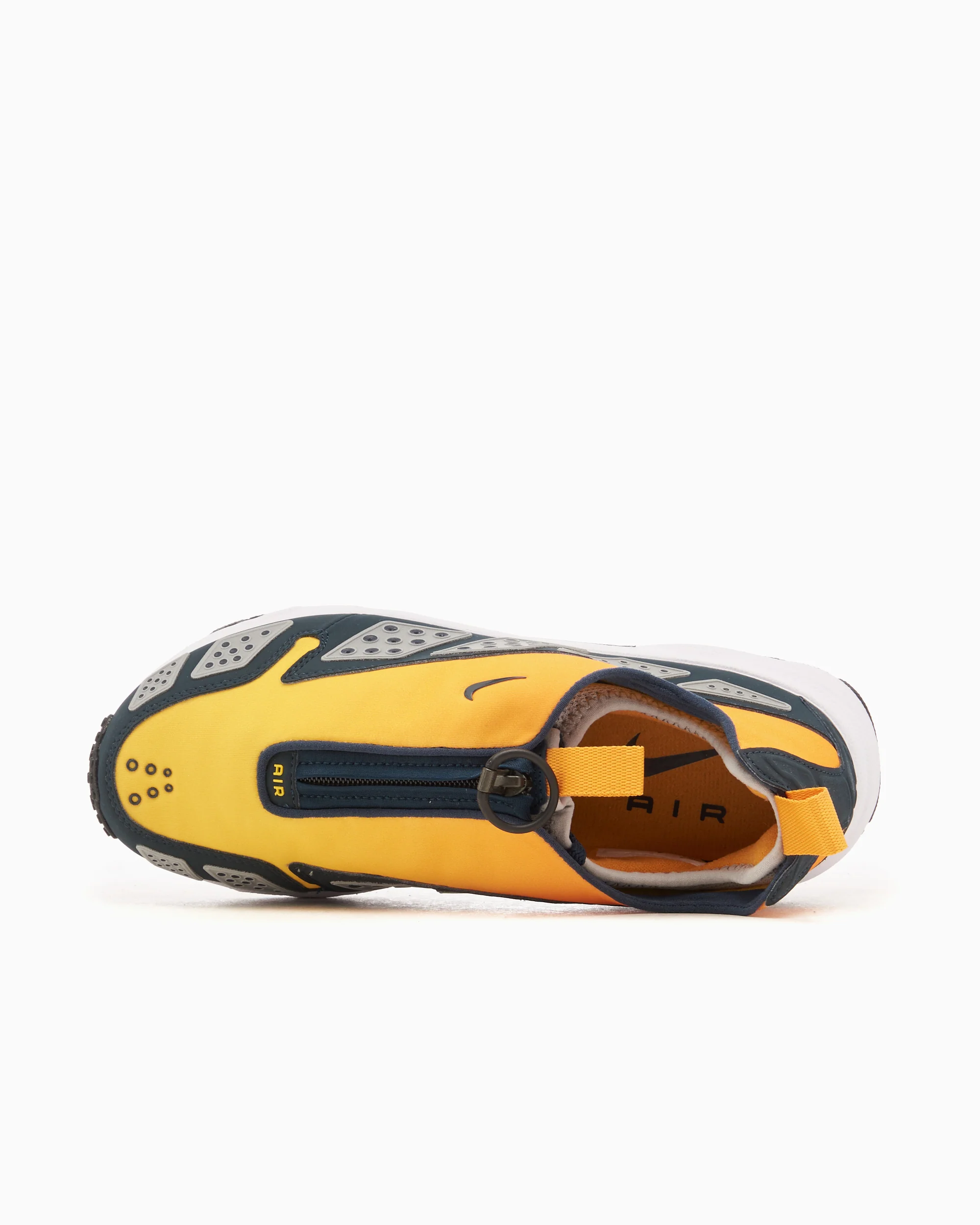 Nike Women's Air Max SNDR "Canyon Gold" - Image 4