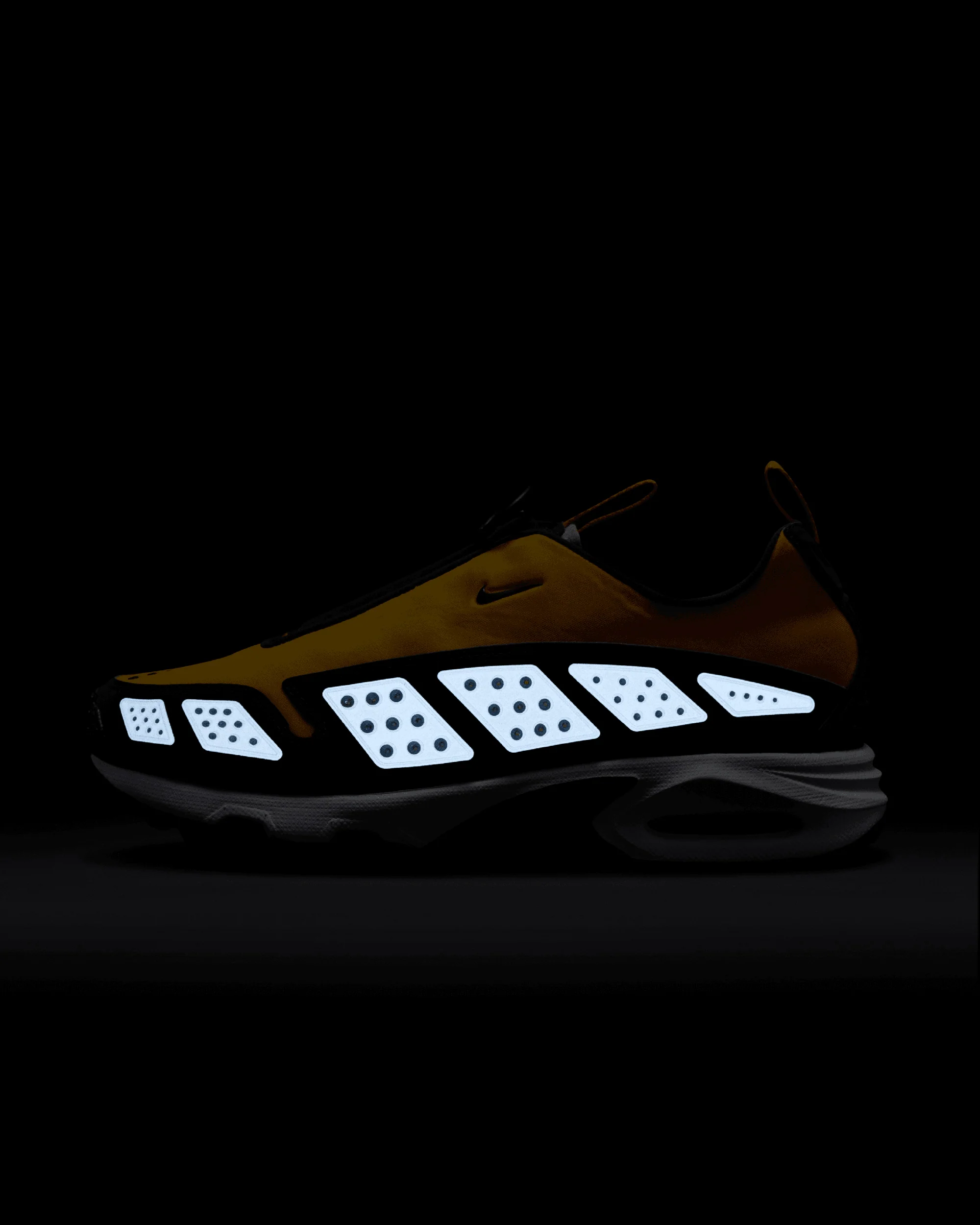 Nike Women's Air Max SNDR "Canyon Gold" - Image 9